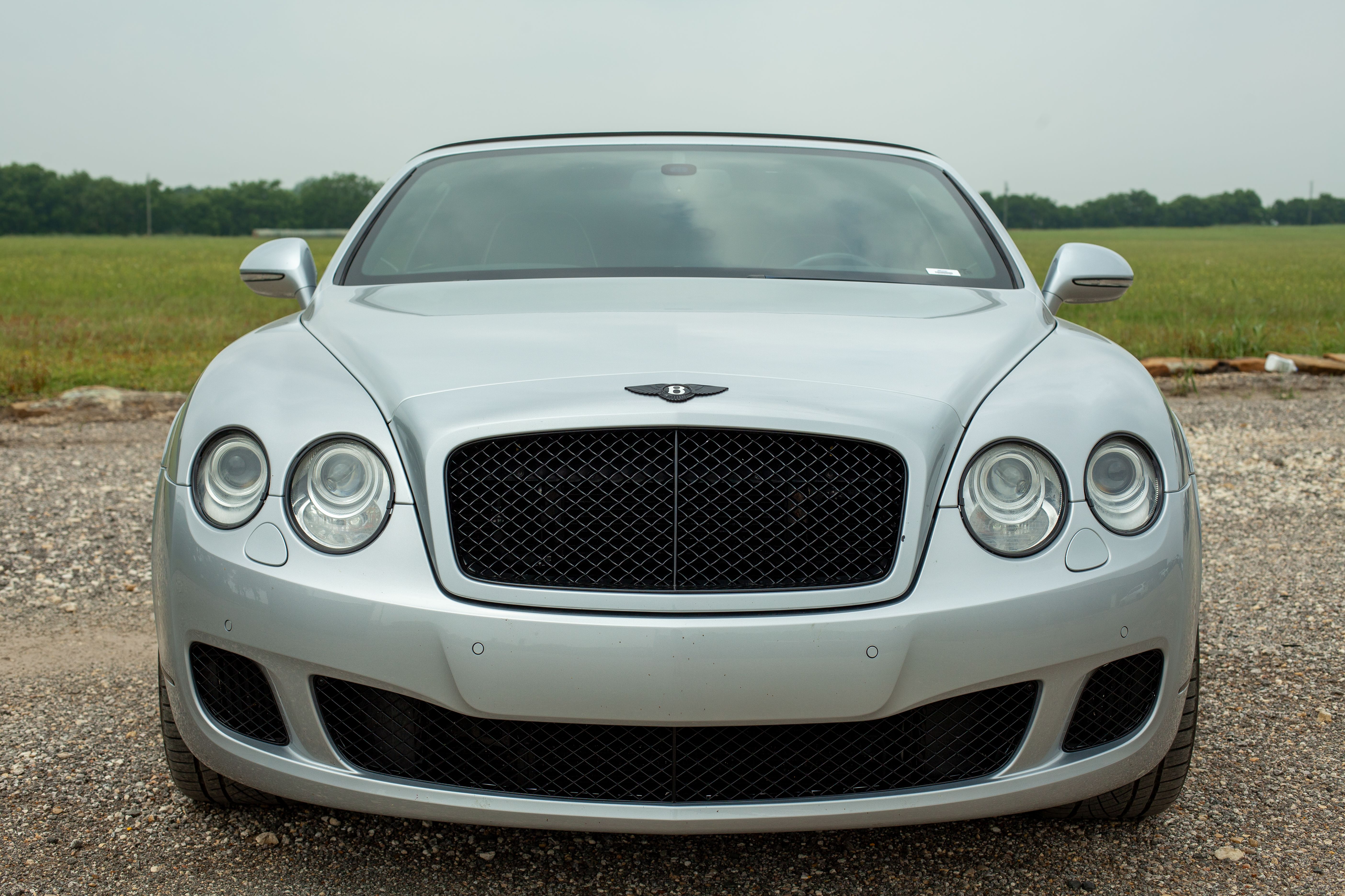 6.0L 12 Cylinder, 600HP, AWD