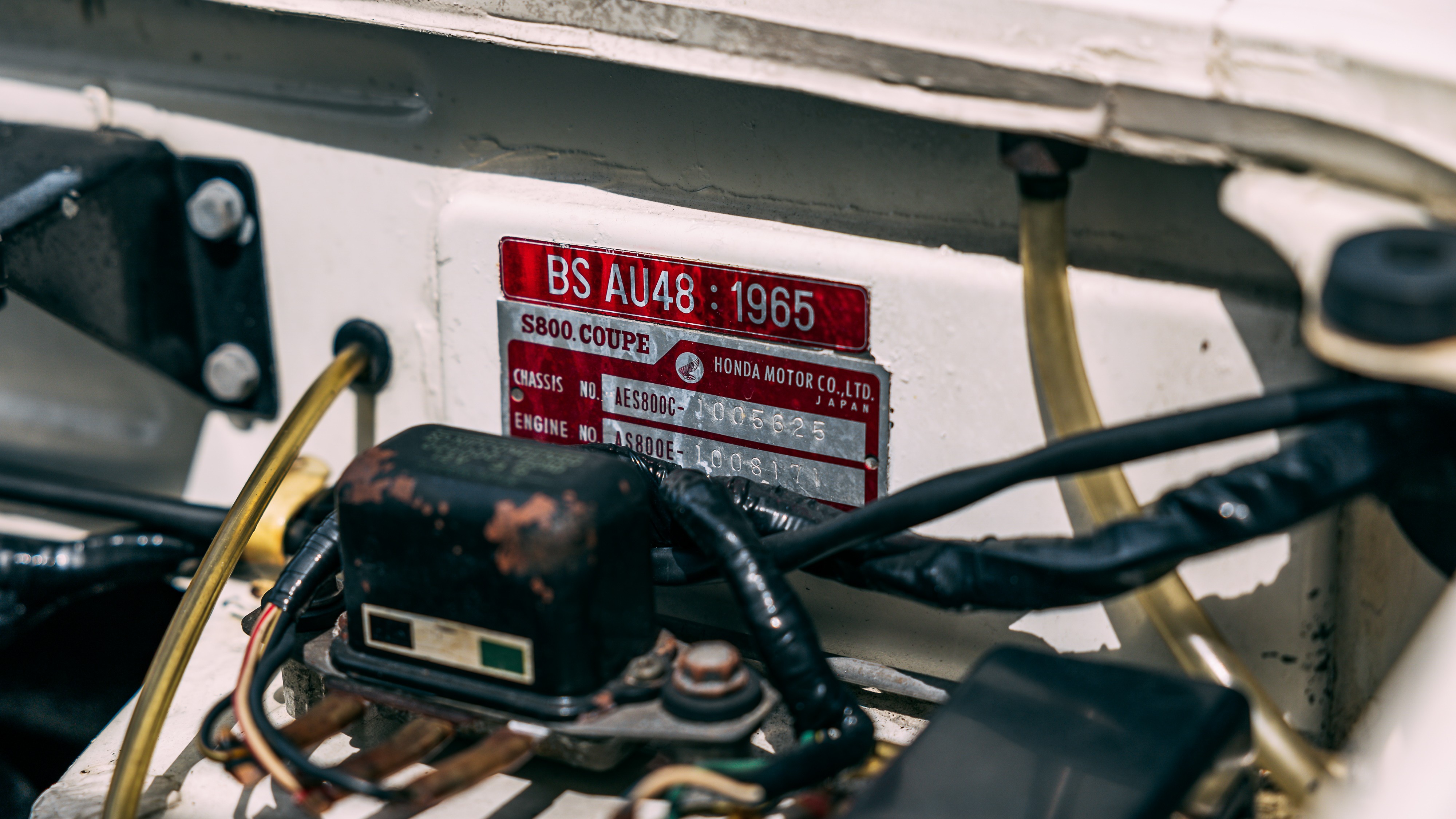 View the mechanic of the 1965 Honda S800 Coupe for sale (2)