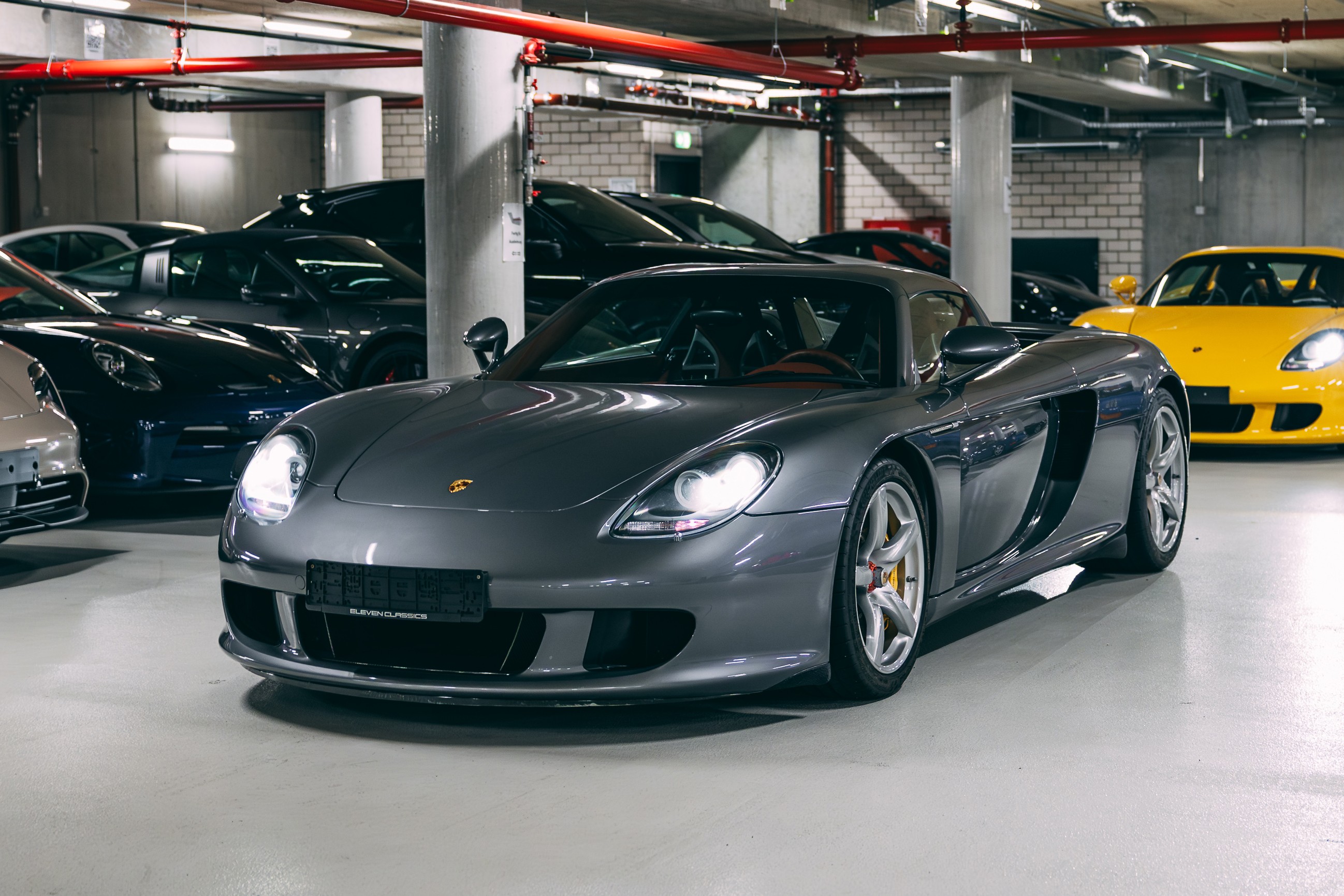 View the exterior of the 2004 Porsche Carrera GT (Grey) for sale (1)