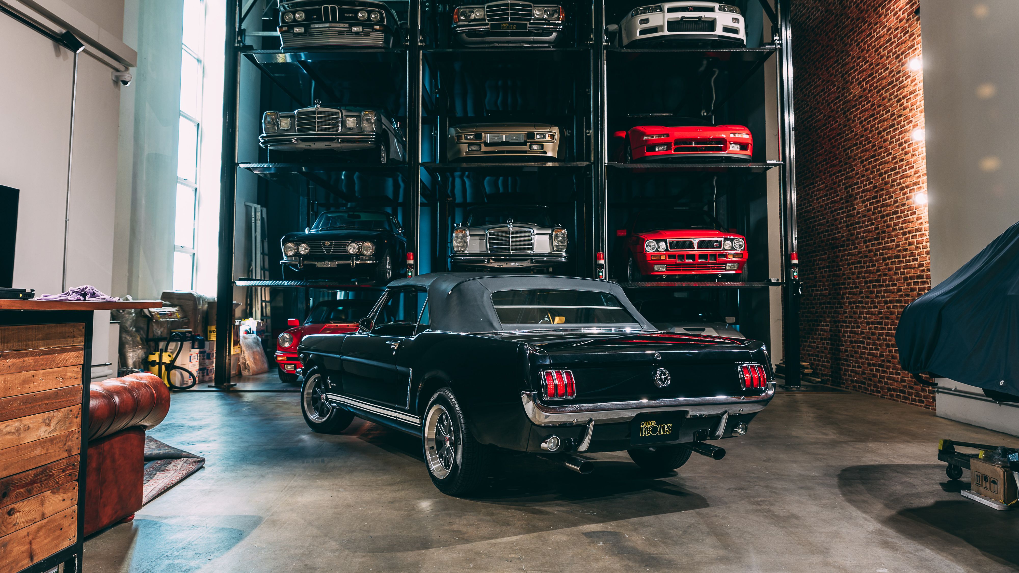 View the exterior of the 1965 Ford Mustang Covertible 289 for sale (4)