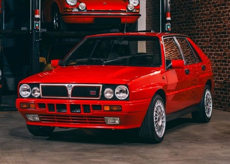 View the exterior of the 1990 Lancia Delta Integrale 16V for sale (1)