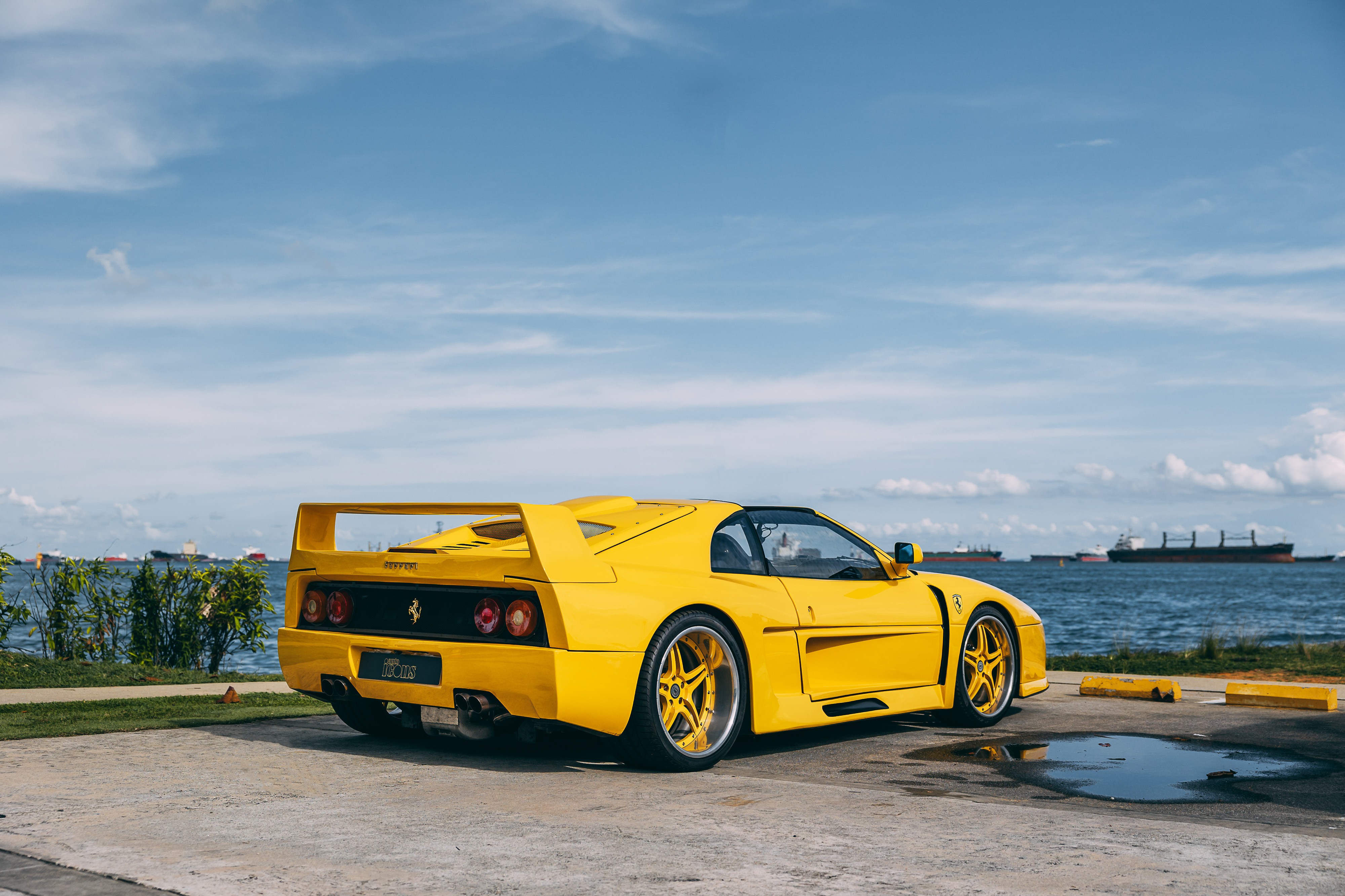 View the exterior of the 1993 Koenig Specials Ferrari F48 for sale (4)