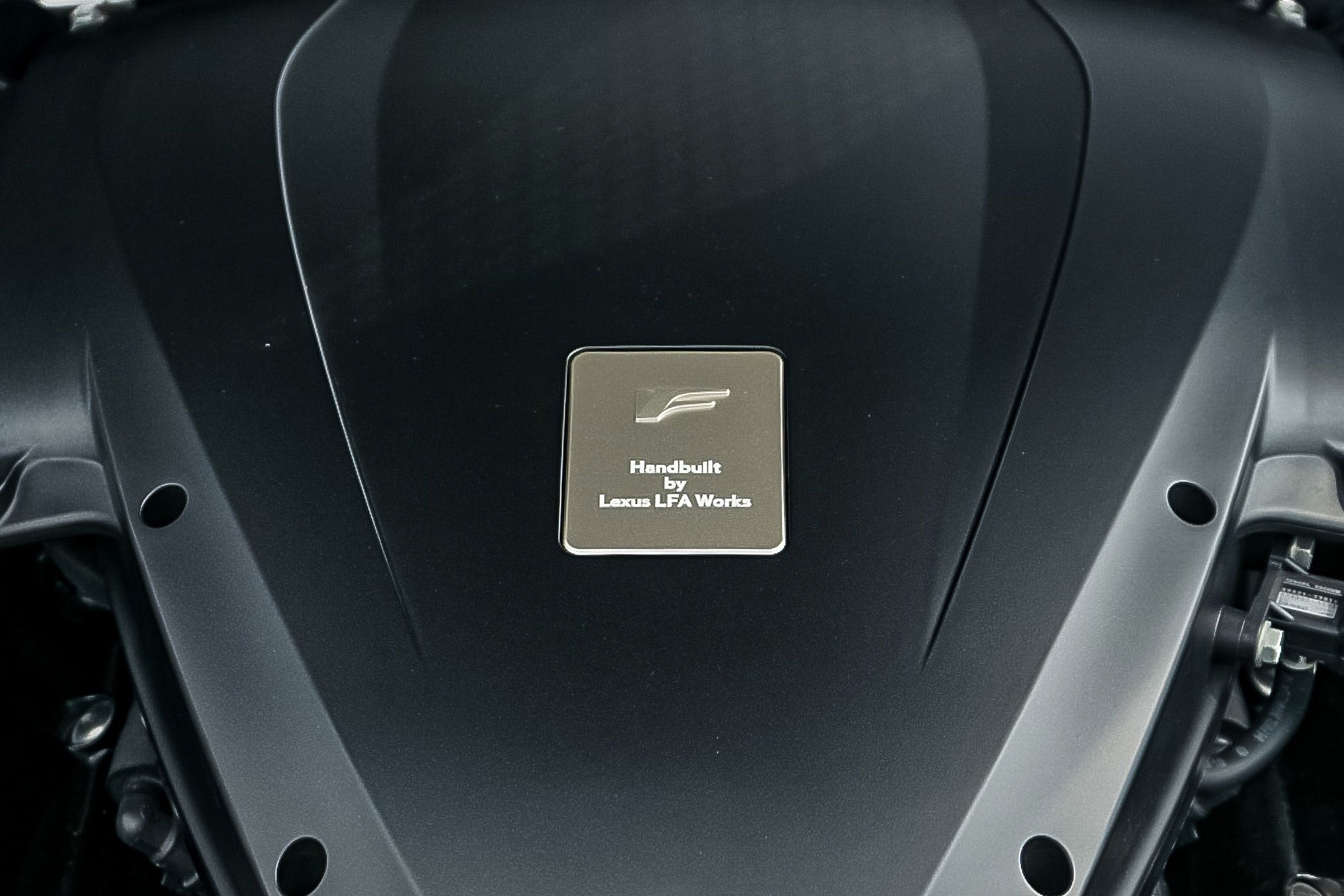 View the 2011 Lexus LFA for sale mechanic image (2)