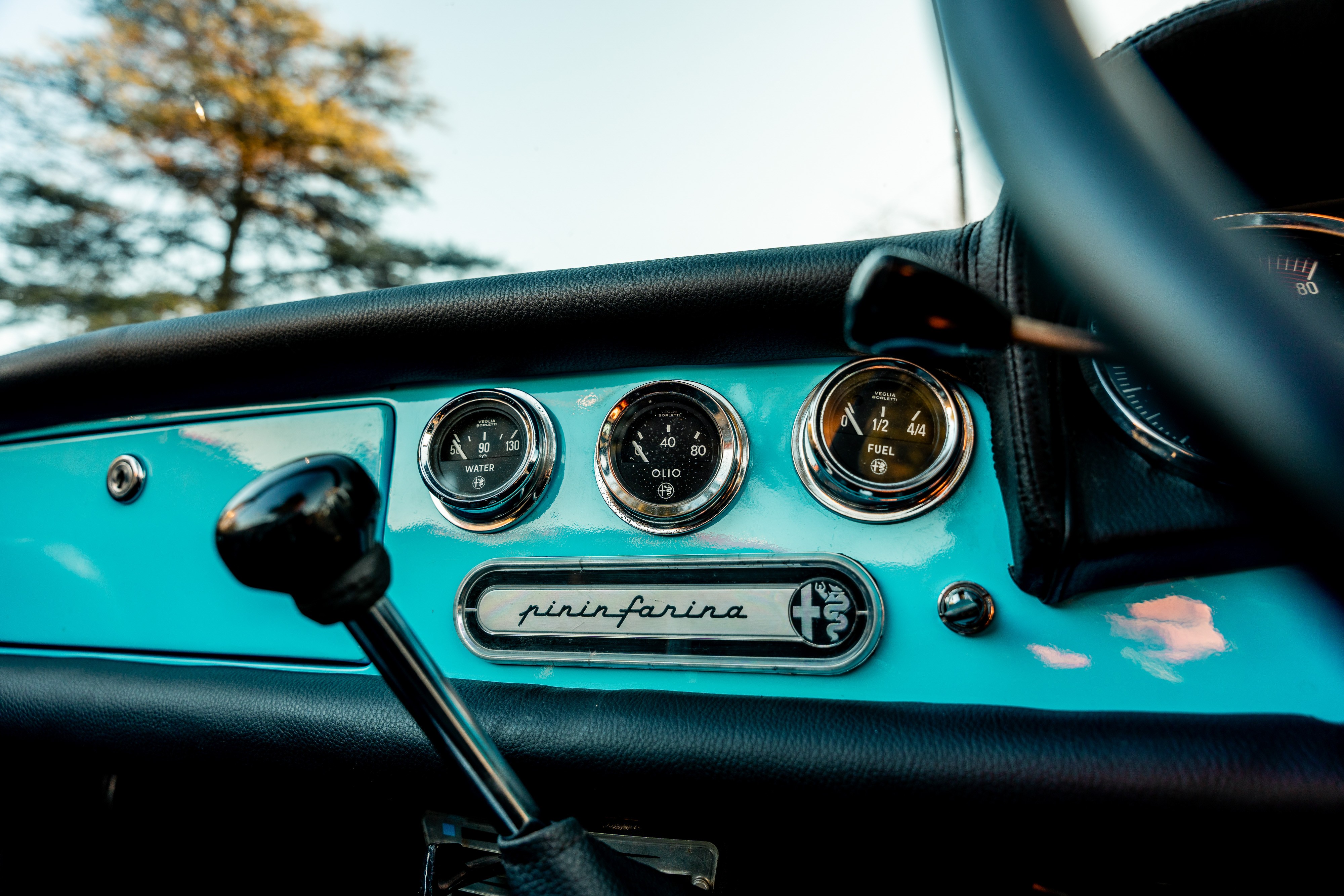 View the interior of the 1967 Alfa Romeo Spider Duetto 1600 for sale (4)