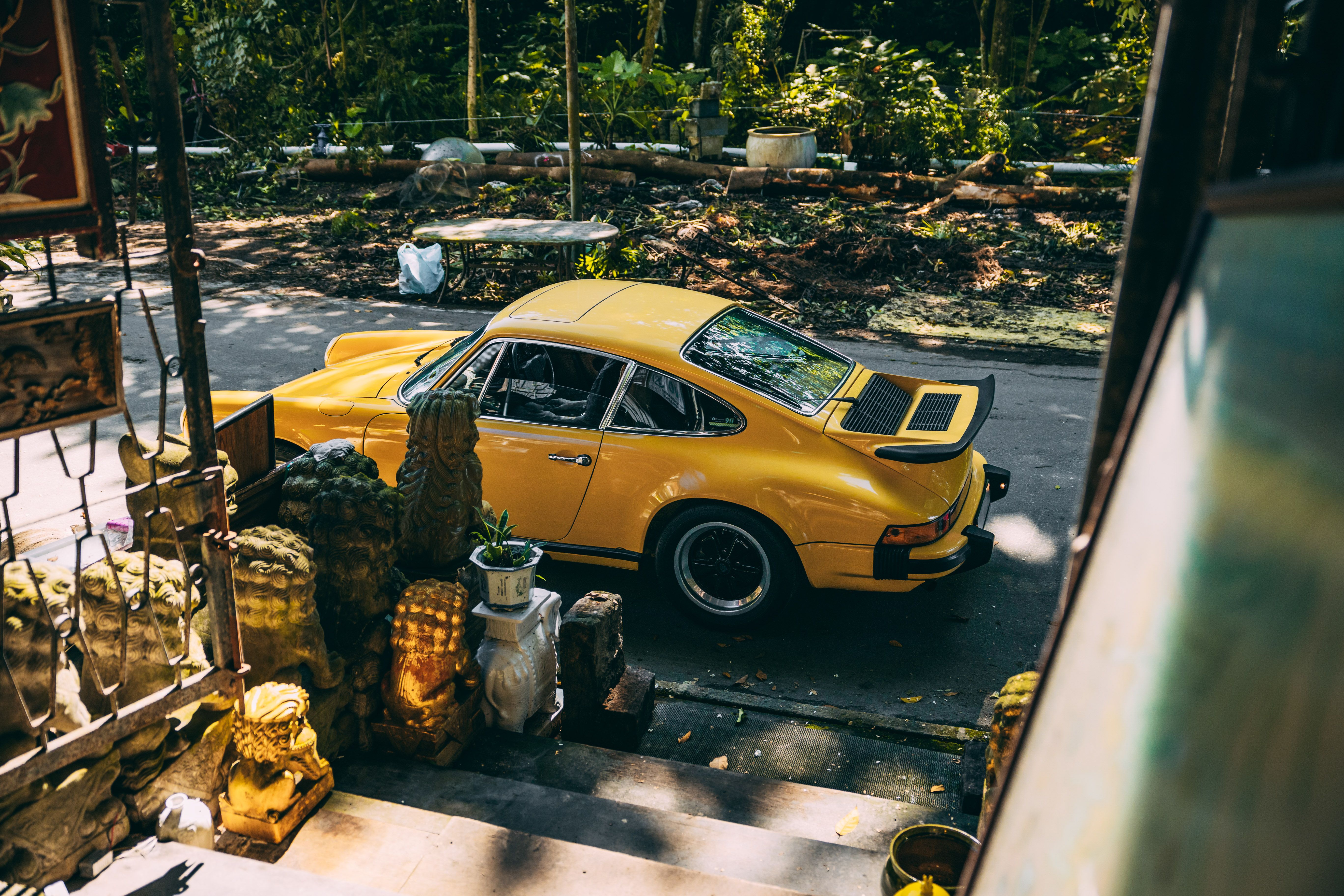 View the exterior of the 1979 Porsche 911 SC Coupe for sale (4)