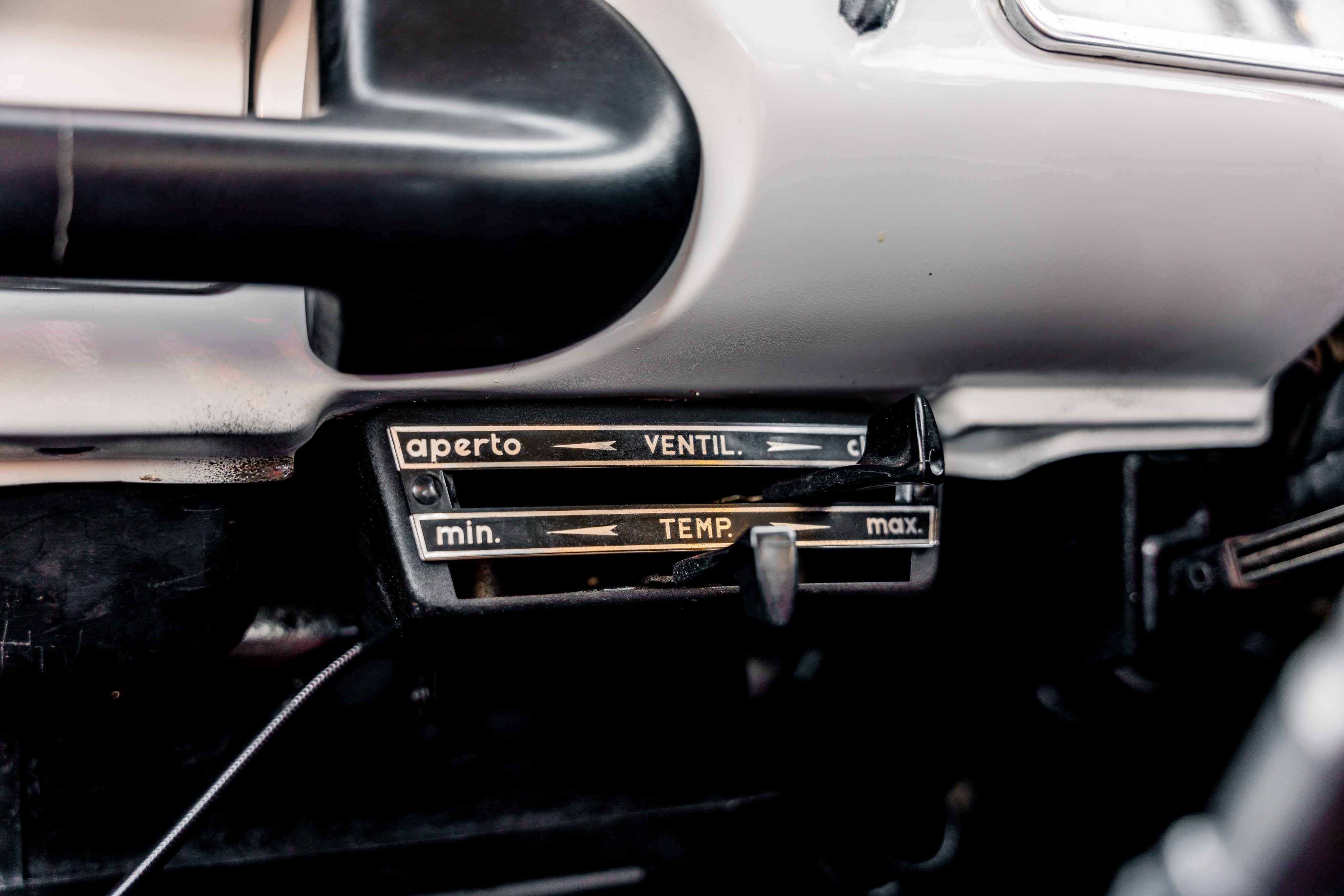 View the interior of the 1964 Alfa Romeo Giulia Ti for sale (4)