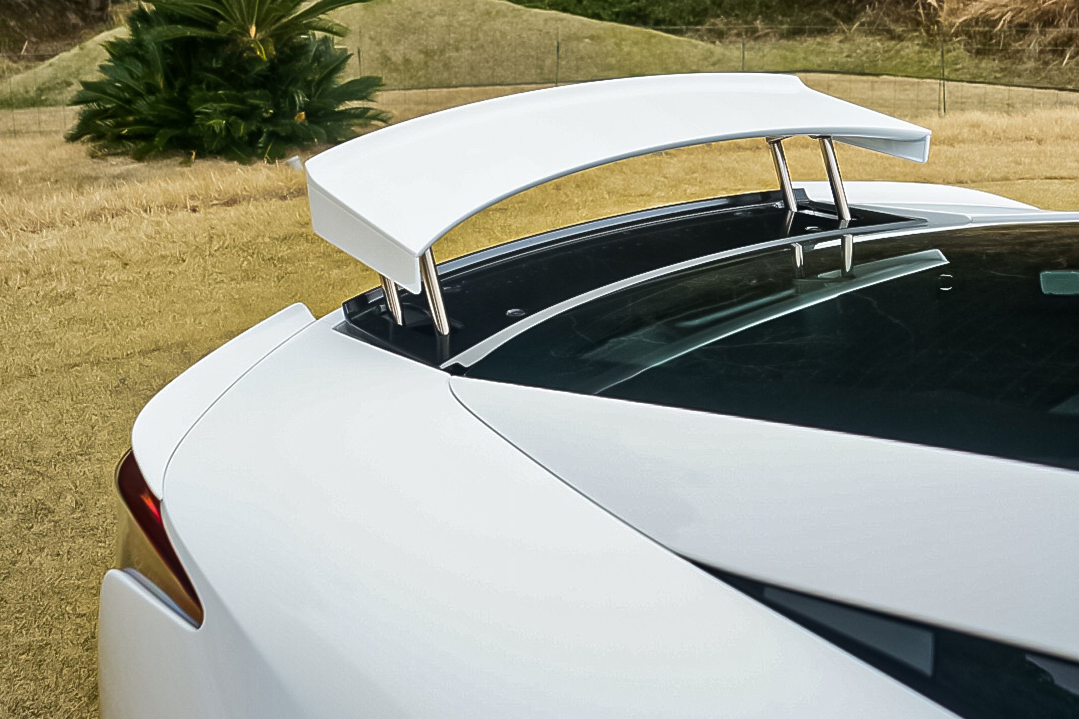 View the 2011 Lexus LFA for sale exterior image (3)