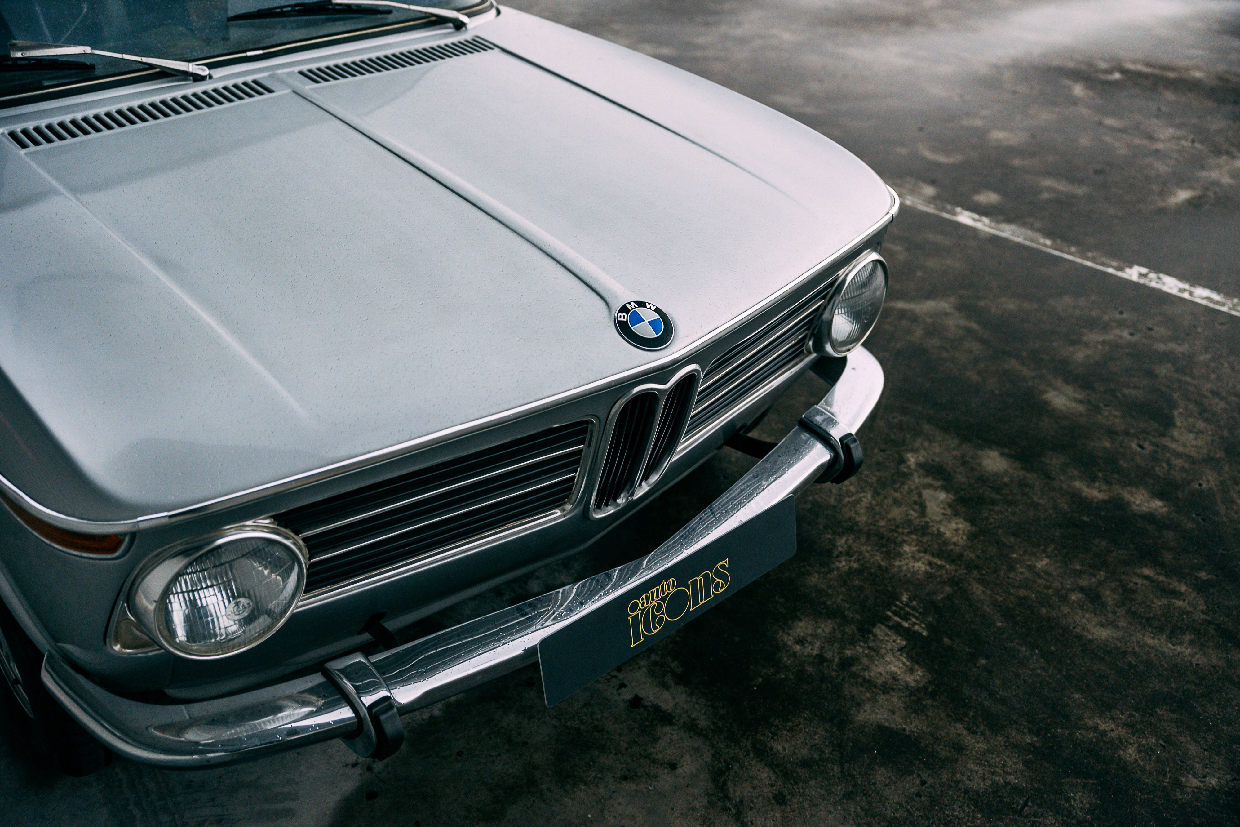 View 1971 BMW 2002 Coupe for sale exterior image (6)