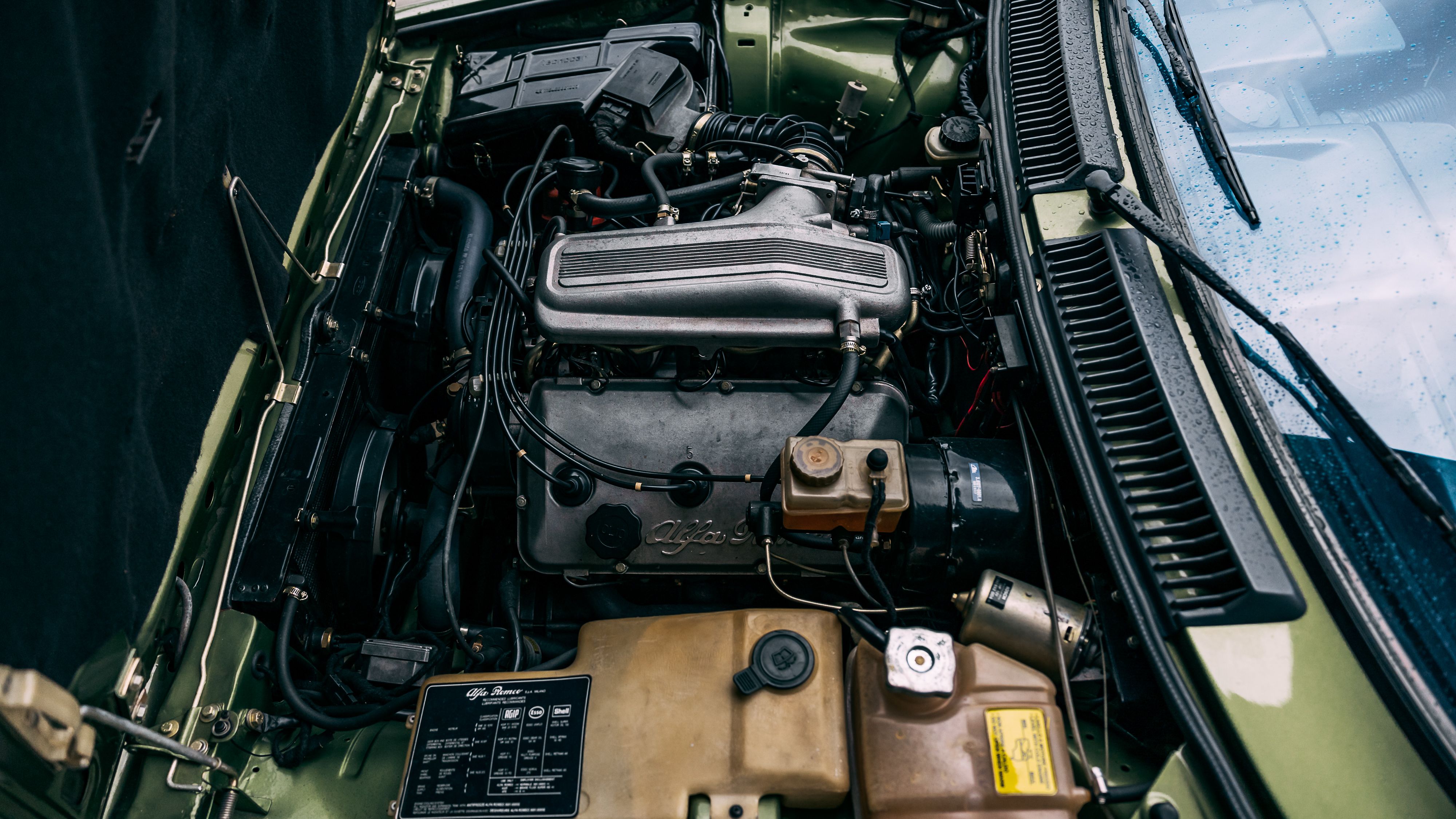 View 1982 Alfa Romeo GTV6 2.5 for sale mechanic image (1)