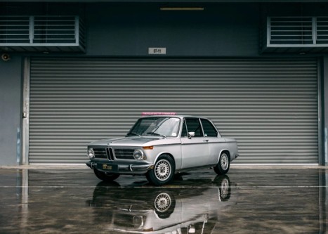 View 1971 BMW 2002 Coupe for sale exterior image (1)