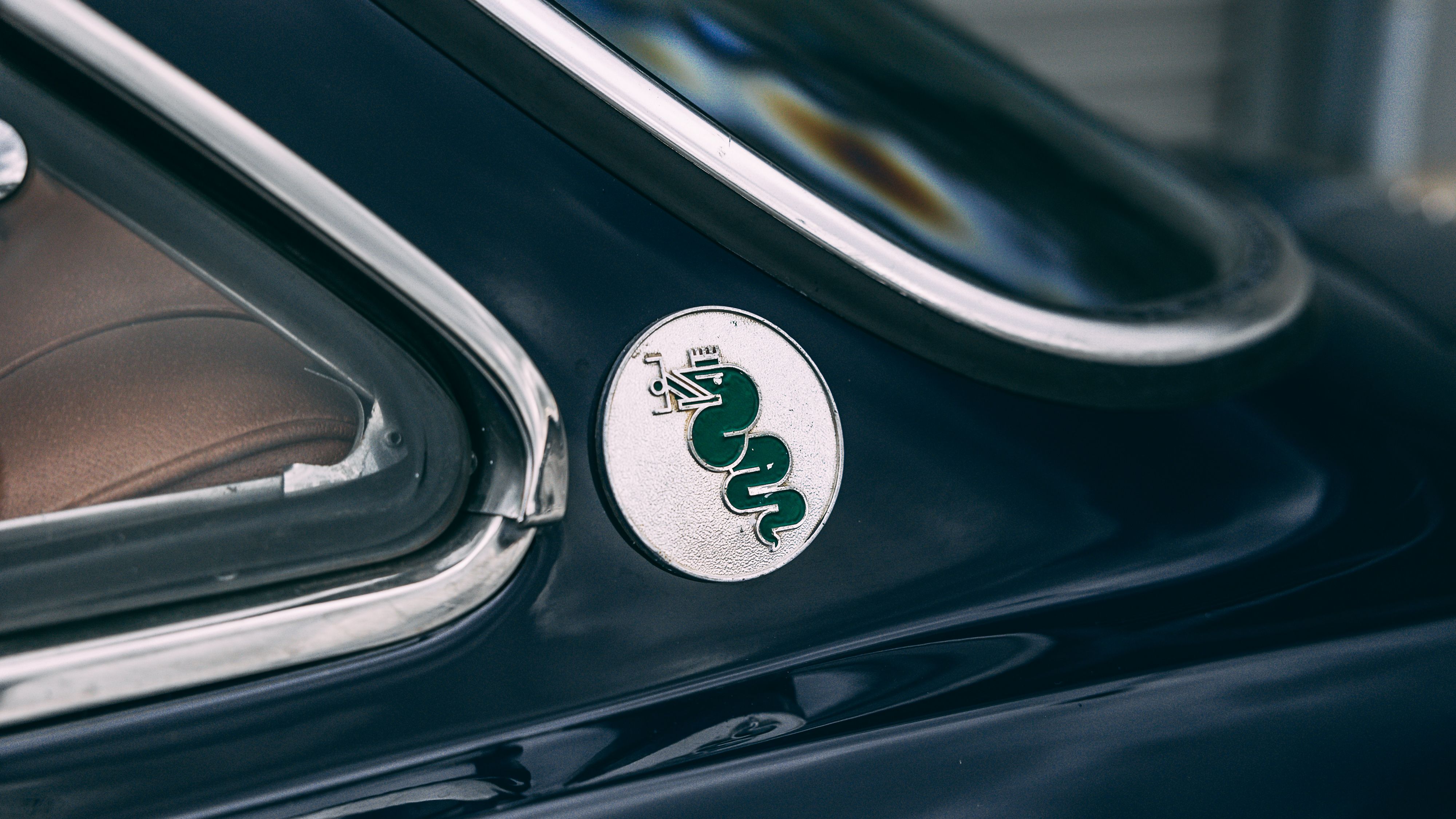 View 1975 Alfa Romeo 105 2000GTV for sale exterior image (8)