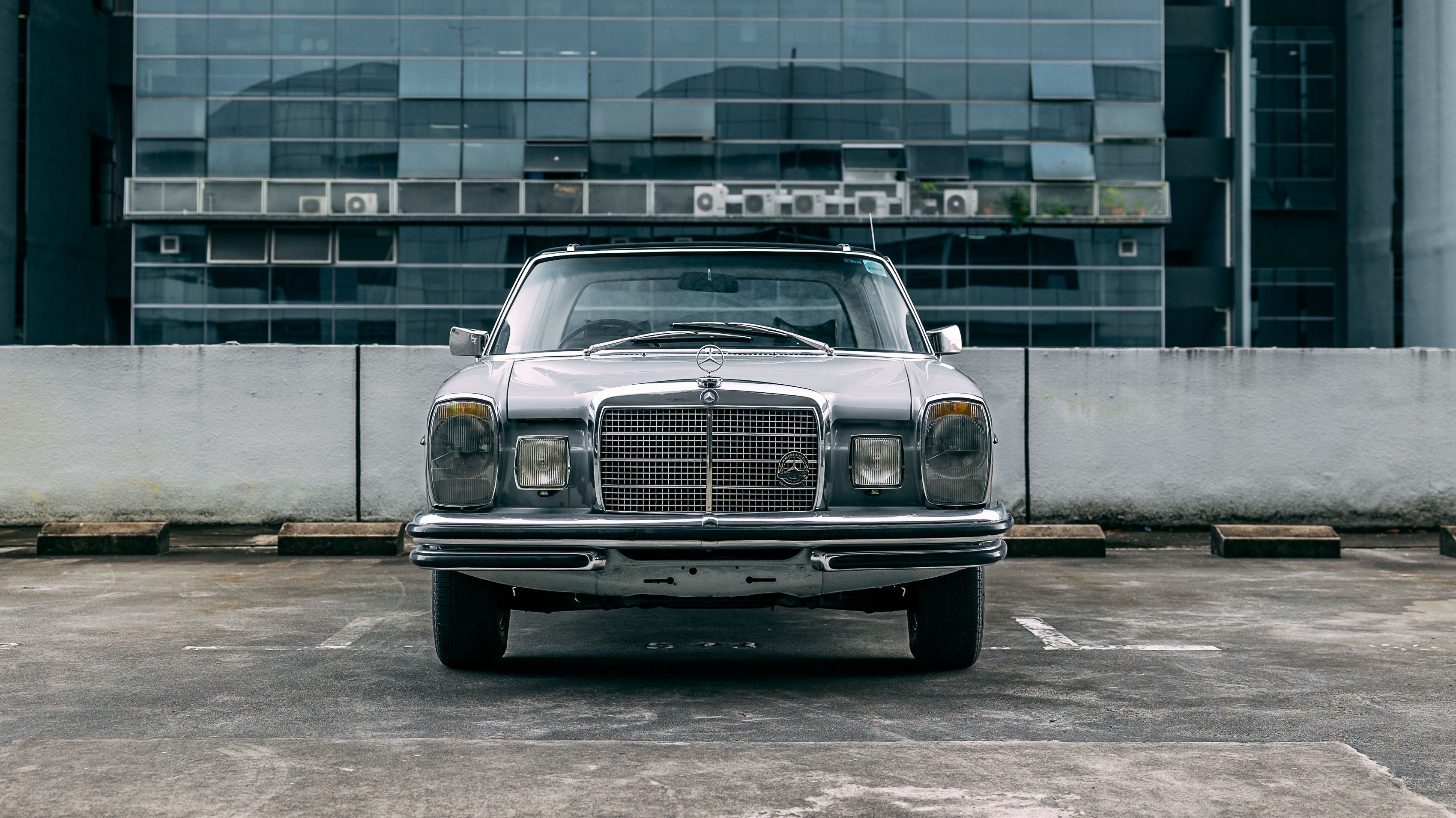 View 1970 Mercedes Benz 250CE for sale exterior image (6)