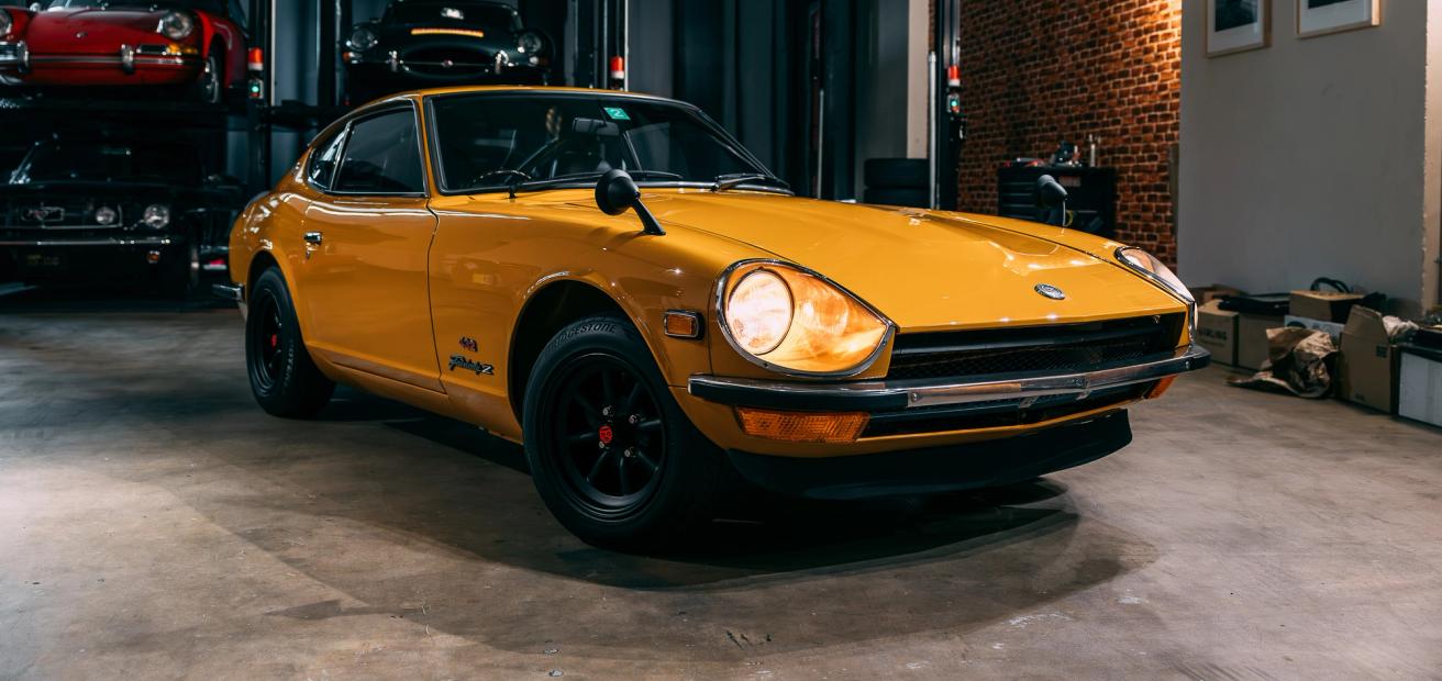 Nissan Fairlady Z432 from Auto Icons
