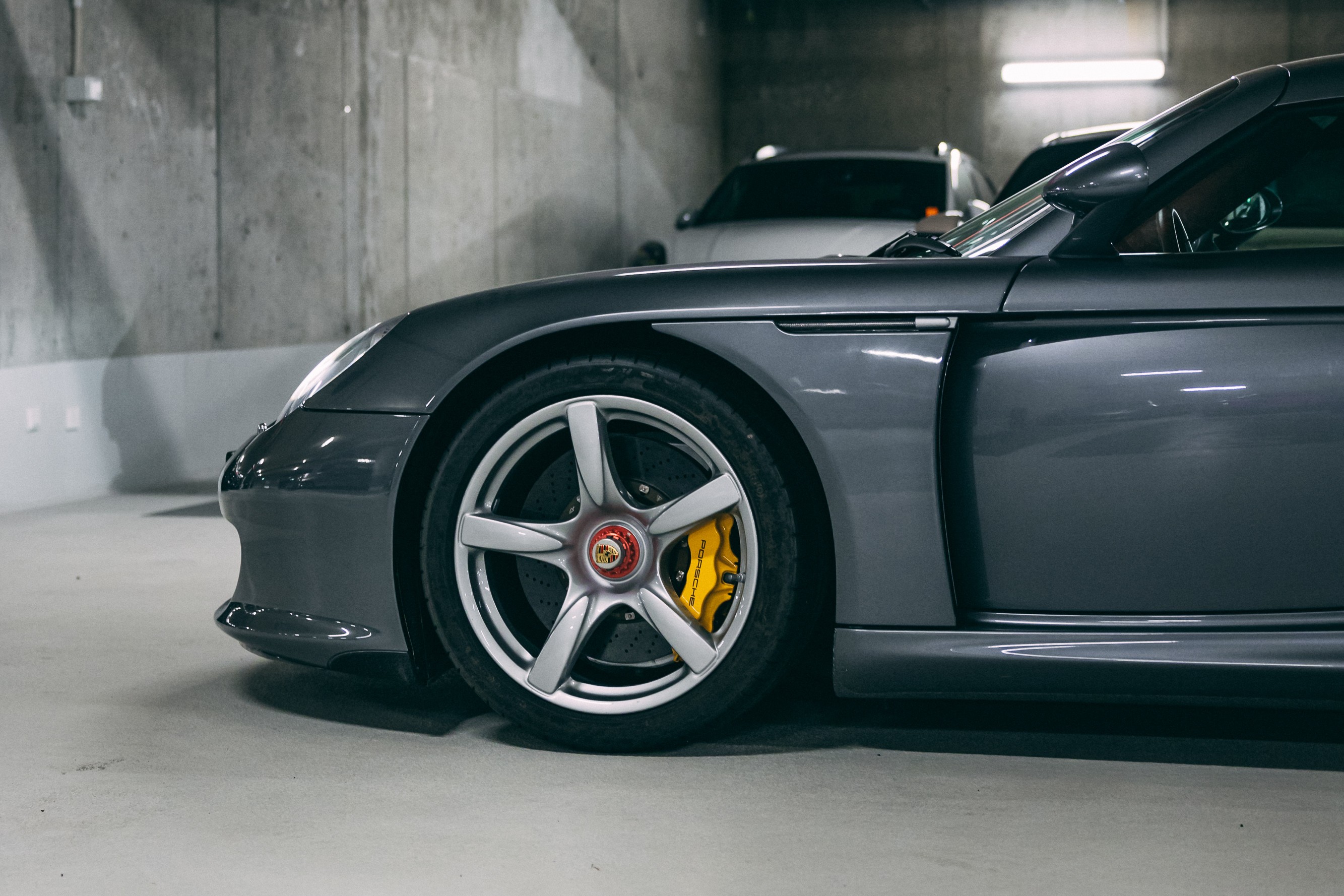View the exterior of the 2004 Porsche Carrera GT (Grey) for sale (6)