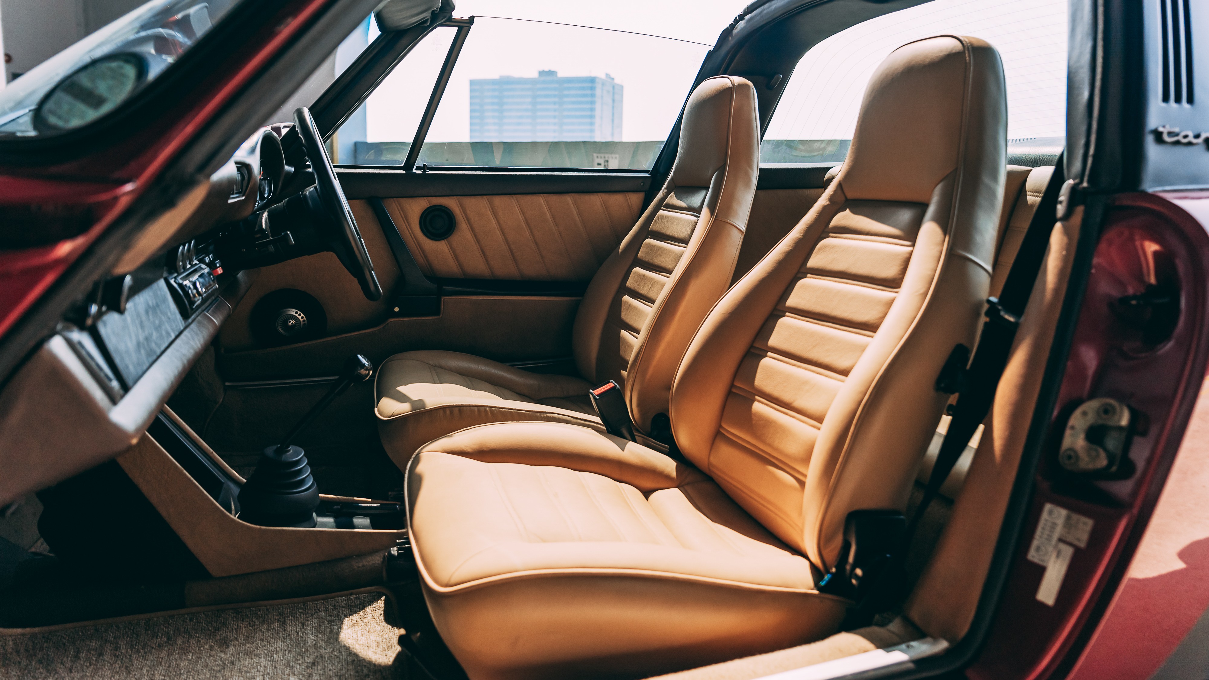 View the interior of the 1981 Porsche 911 SC Targa for sale (1)