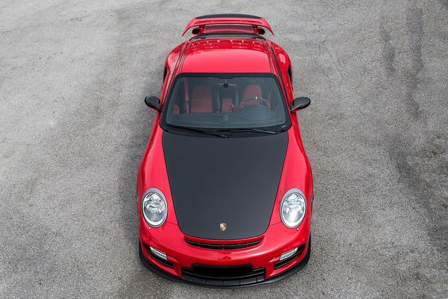 View the exterior of the 2010 Porsche 911 GT2RS (997.2) for sale (3)