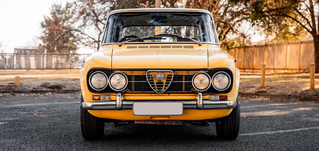 View 1973 Alfa Romeo Giulia Super Nuova for sale exterior image (2)