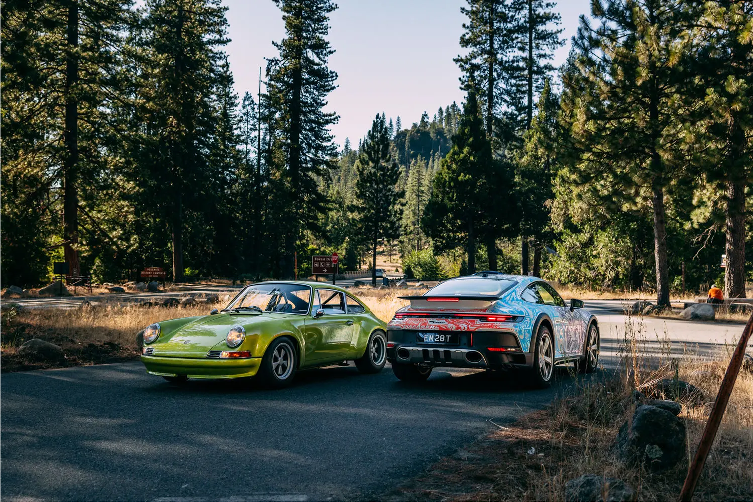 Porsche 911 Dakar and 1971 Porsche 911k Tuthill