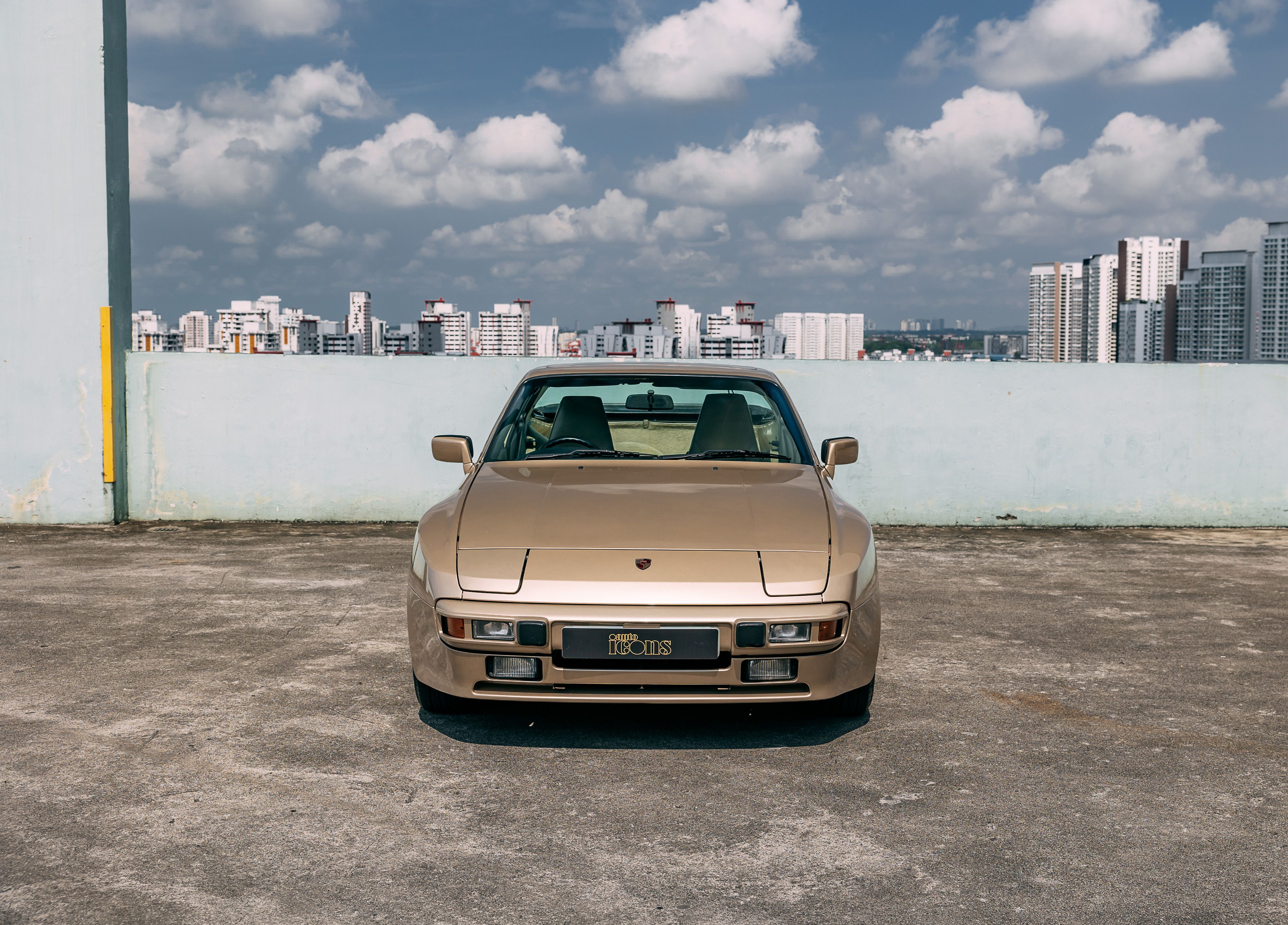 View the exterior of the 1988 Porsche 944S Coupe for sale (3)
