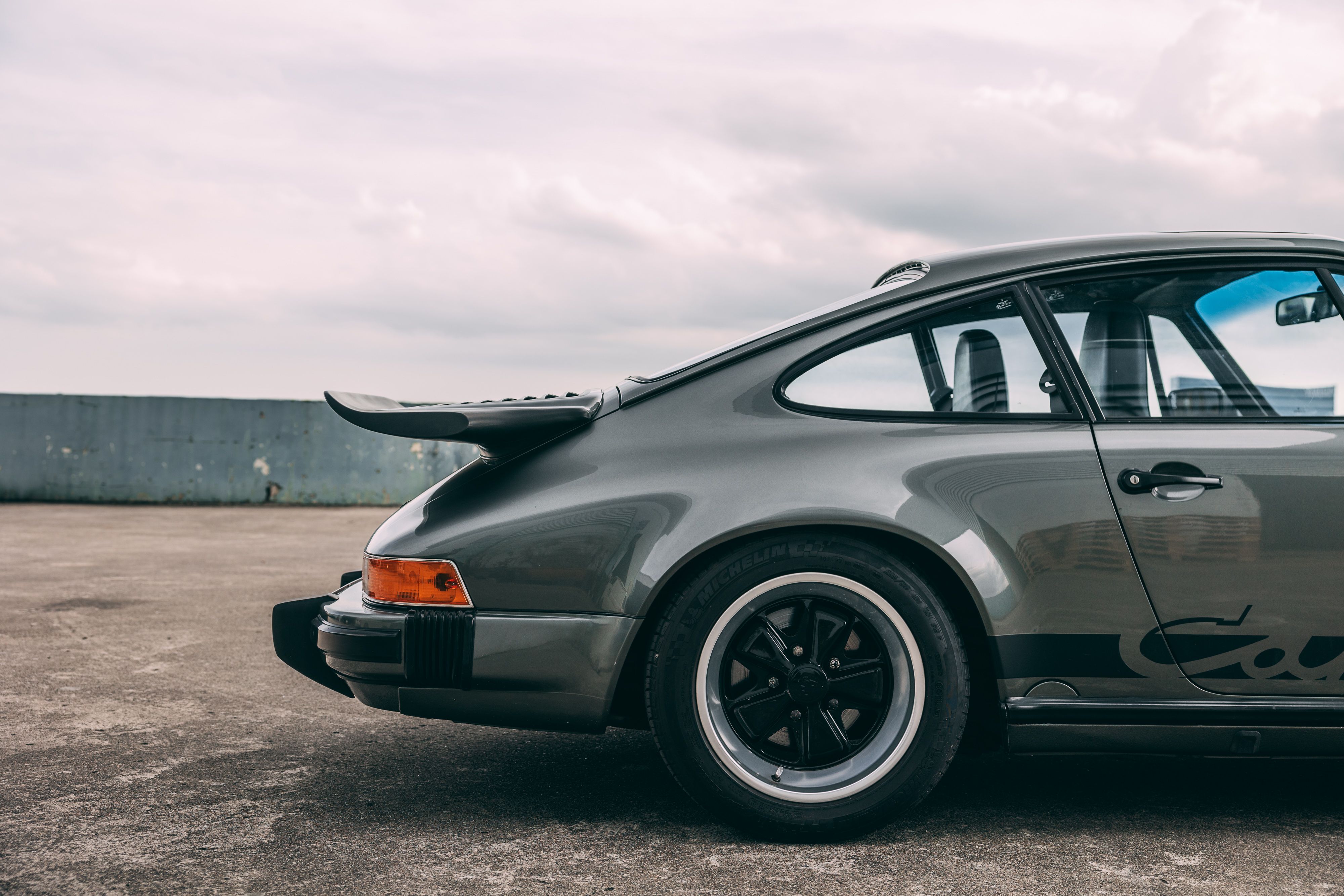 View the exterior of the 1988 Porsche 911 Carrera Coupe G50 for sale (9)