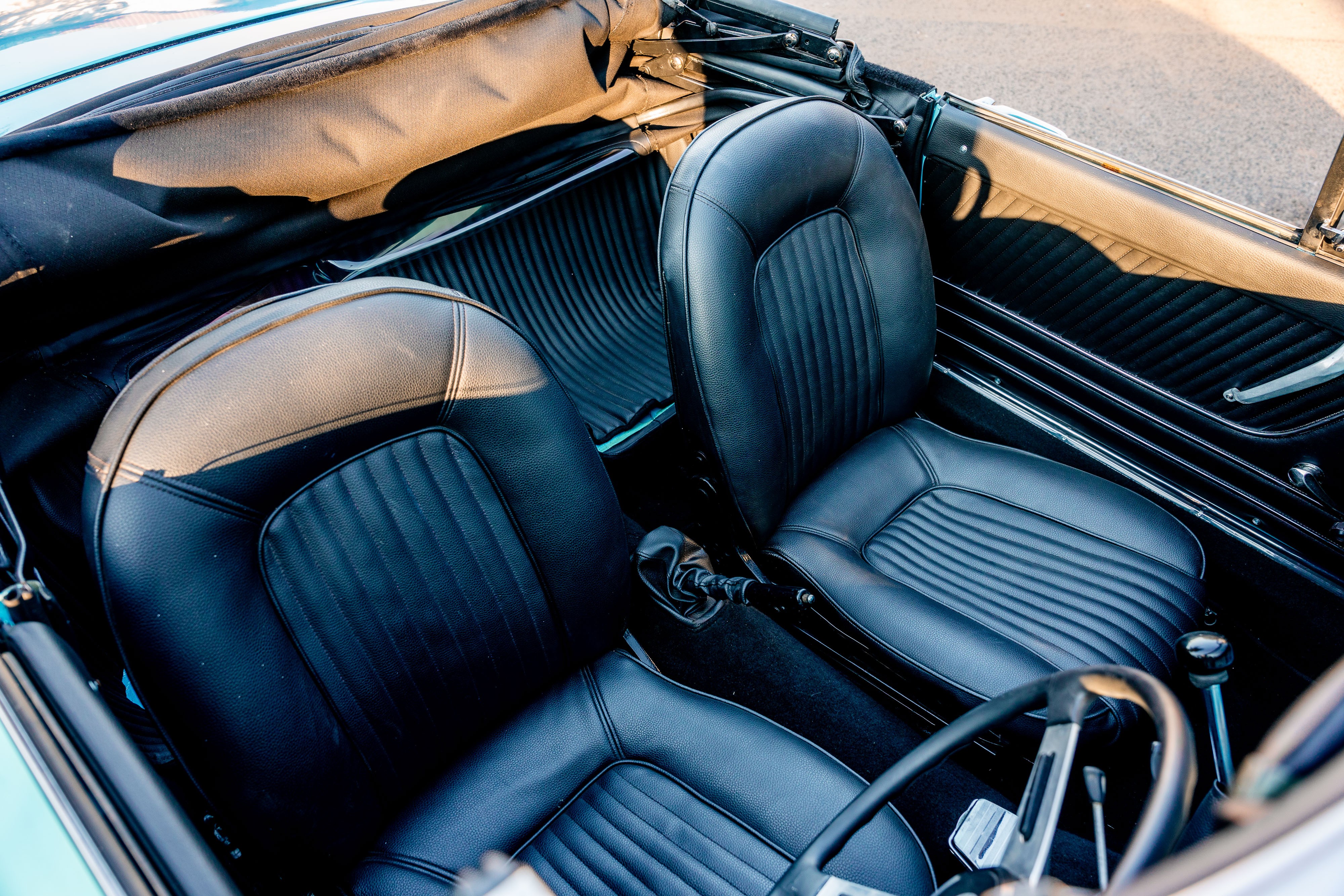 View the interior of the 1967 Alfa Romeo Spider Duetto 1600 for sale (6)