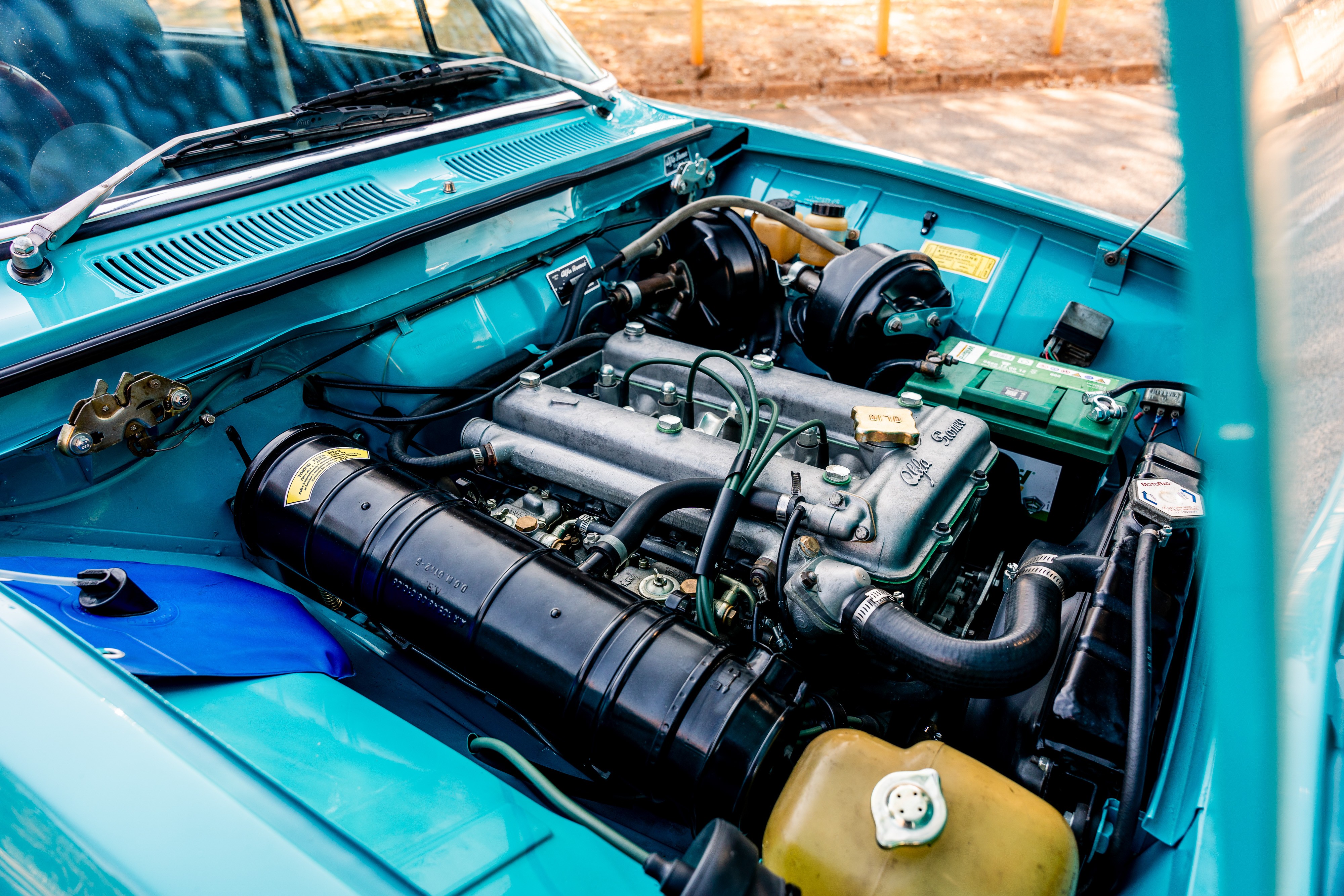 View 1973 Alfa Romeo Berlina 1750 for sale mechanic image (1)