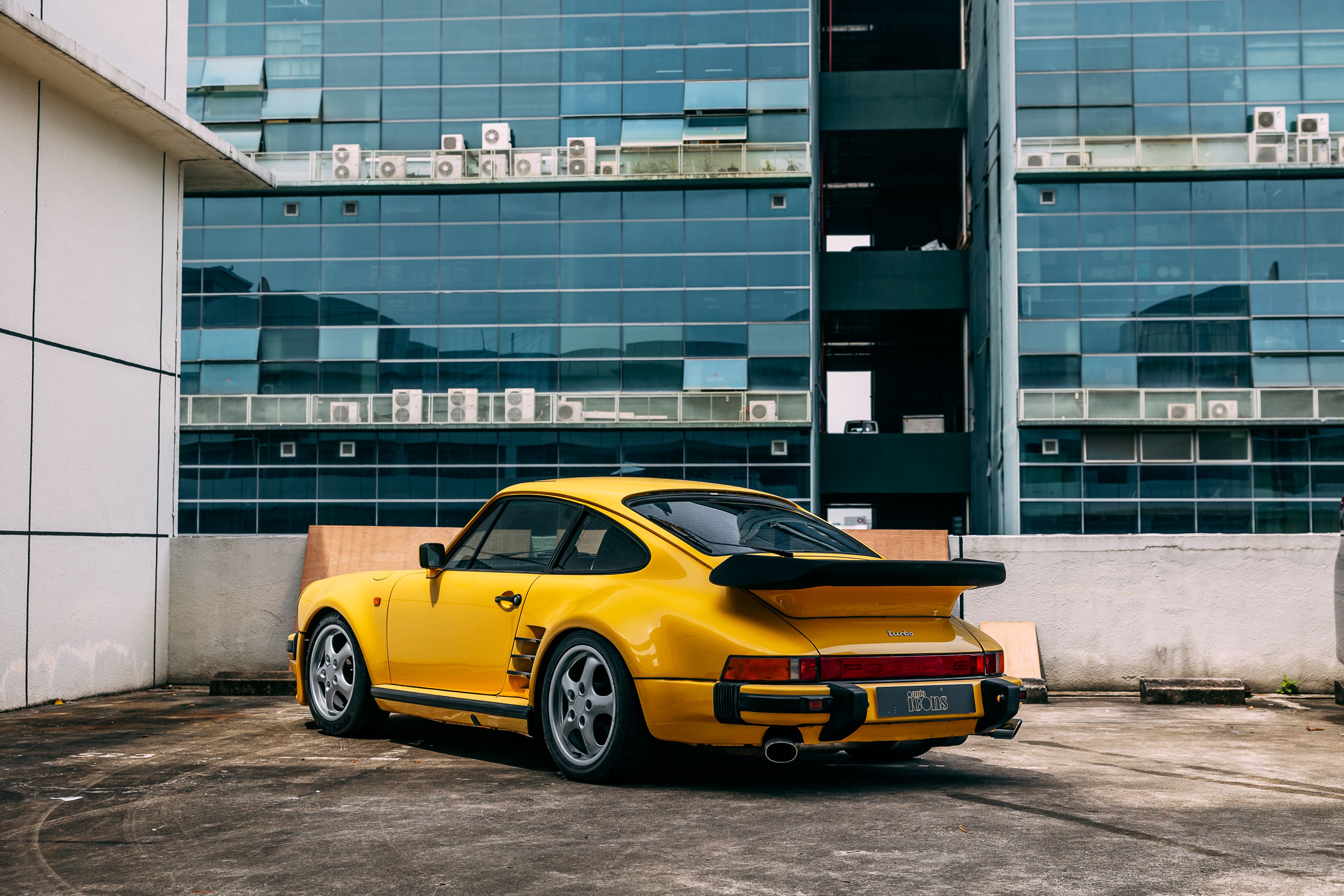 View 1982 Porsche 911 Turbo Coupe for sale exterior image (8)