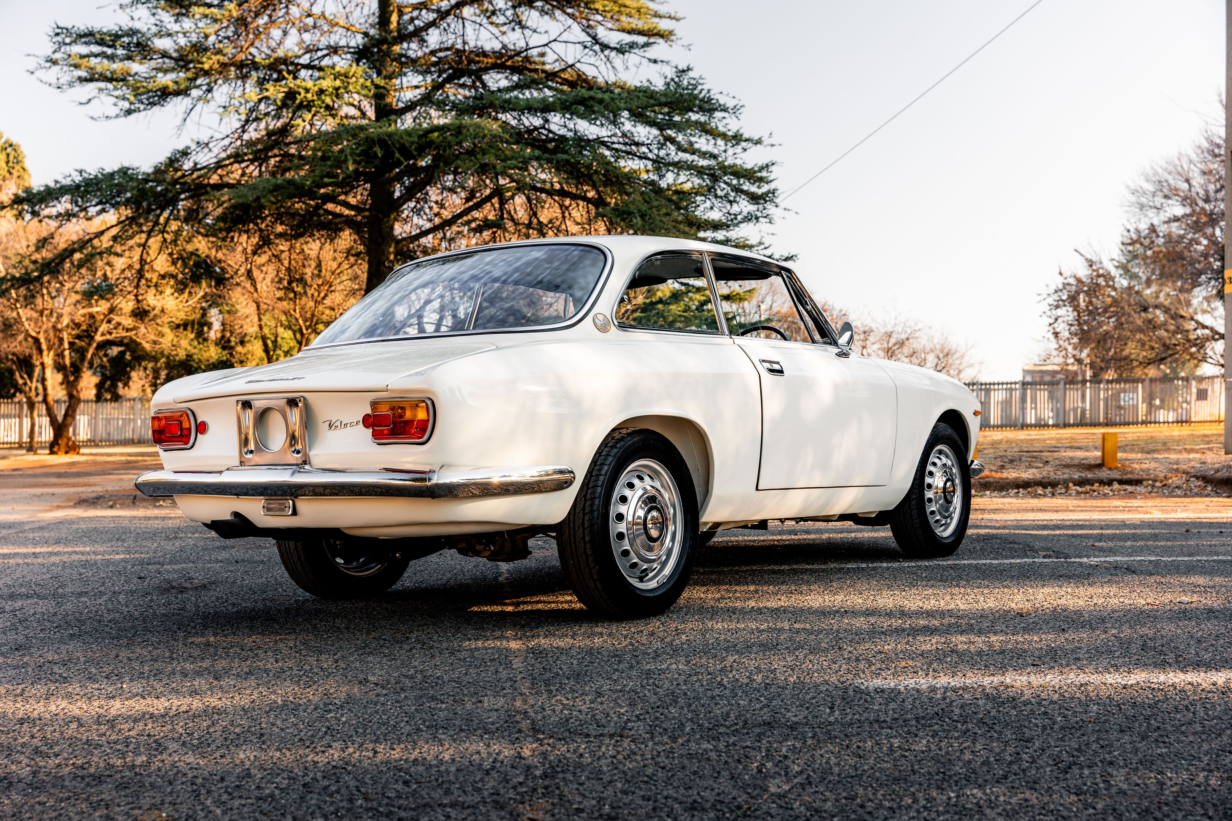 View 1967 Alfa Romeo Giulia Sprint GT Veloce for sale exterior image (3)