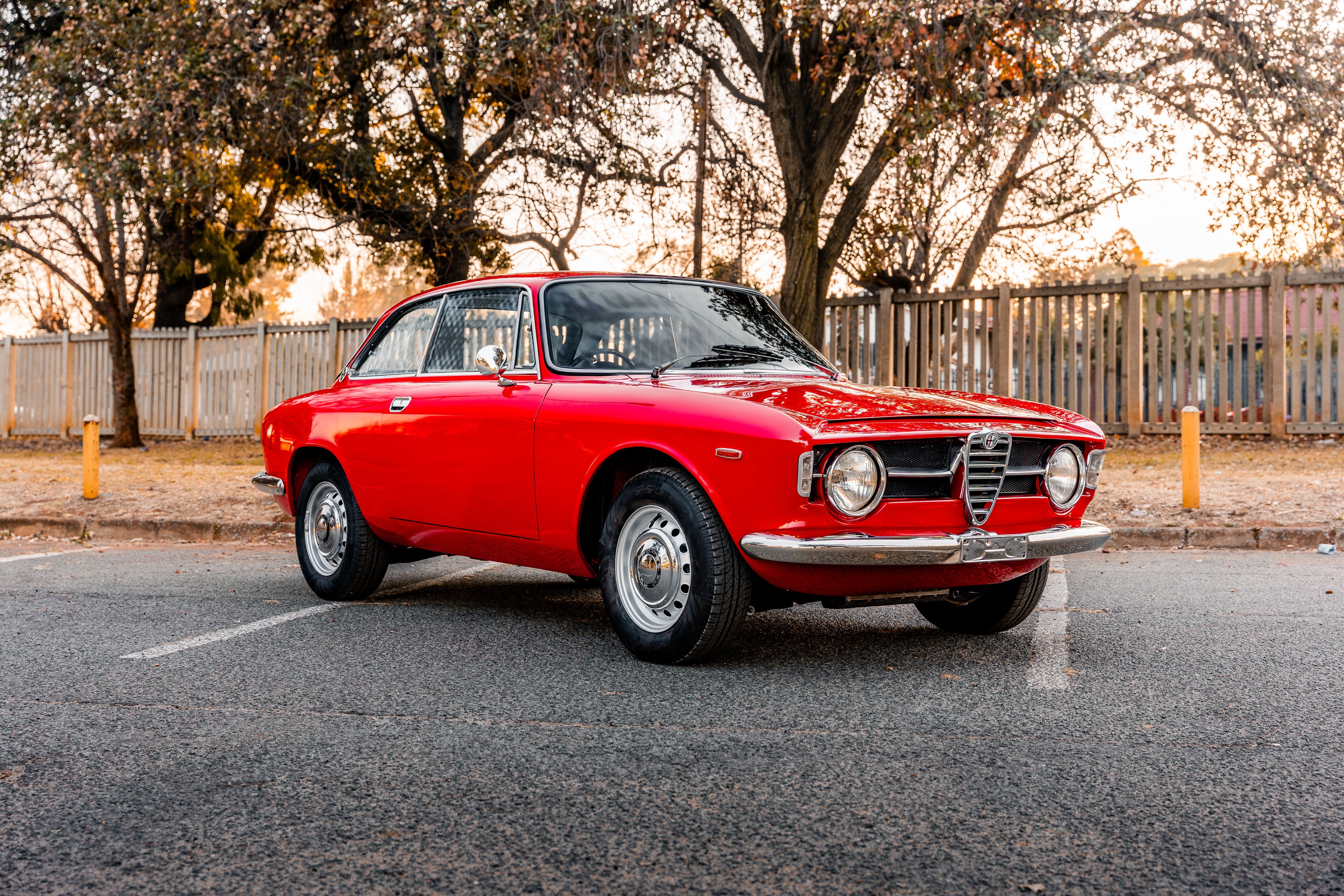 View 1969 Alfa Romeo Giulia Sprint GT Veloce (red) for sale exterior image (1)
