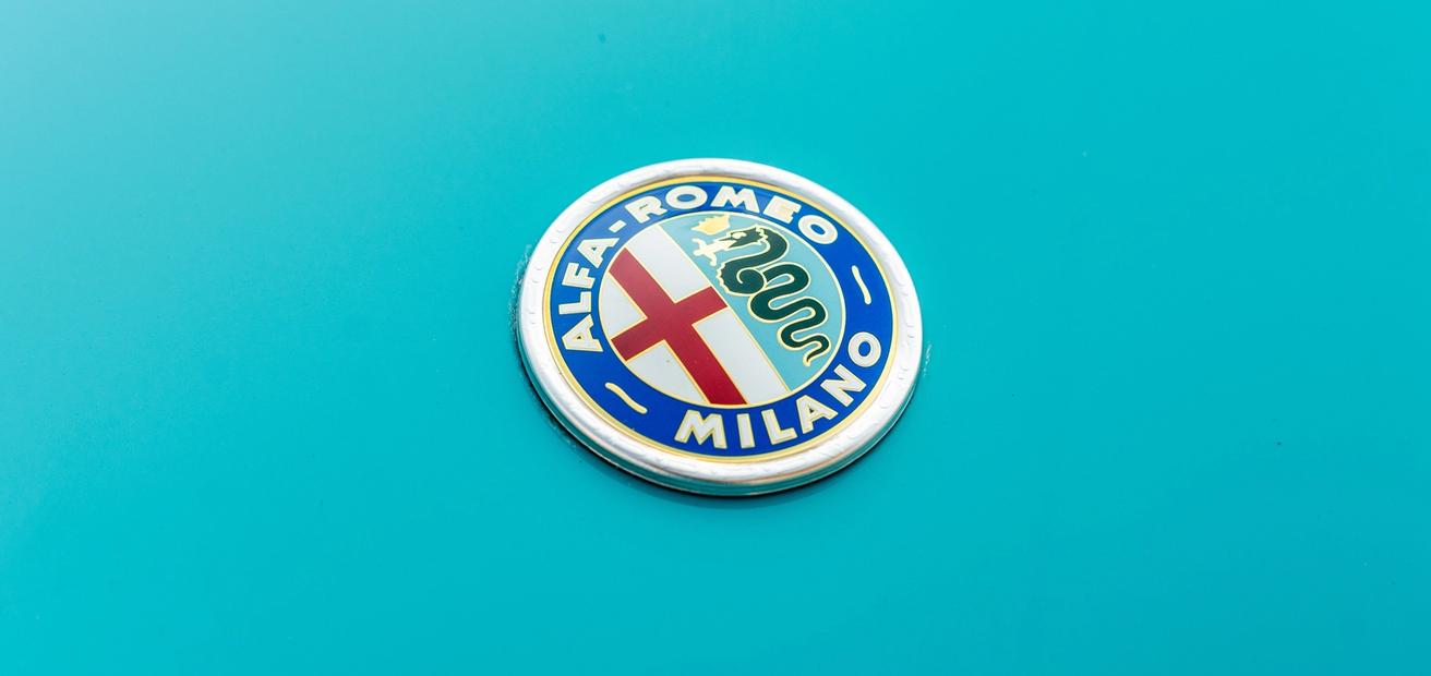 View 1973 Alfa Romeo Berlina 1750 for sale exterior image (5)