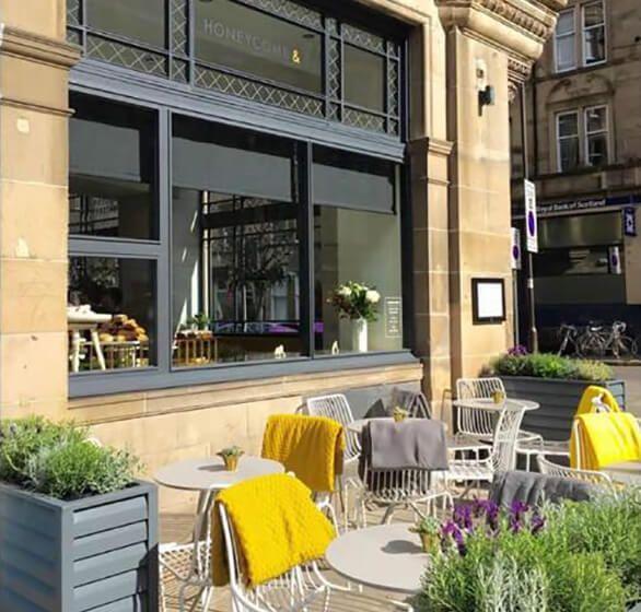 Honeycomb and Co café with outdoor seating