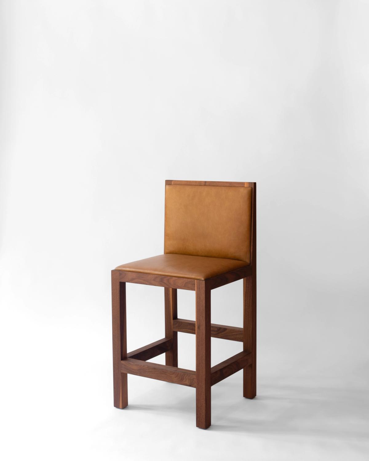 Mirza Stool