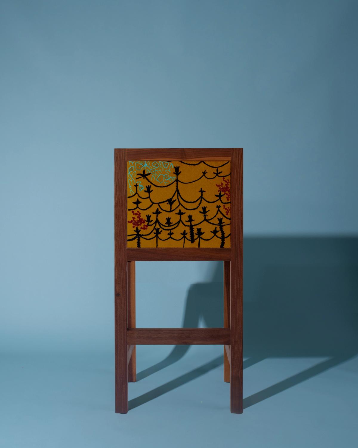 Mirza Stool