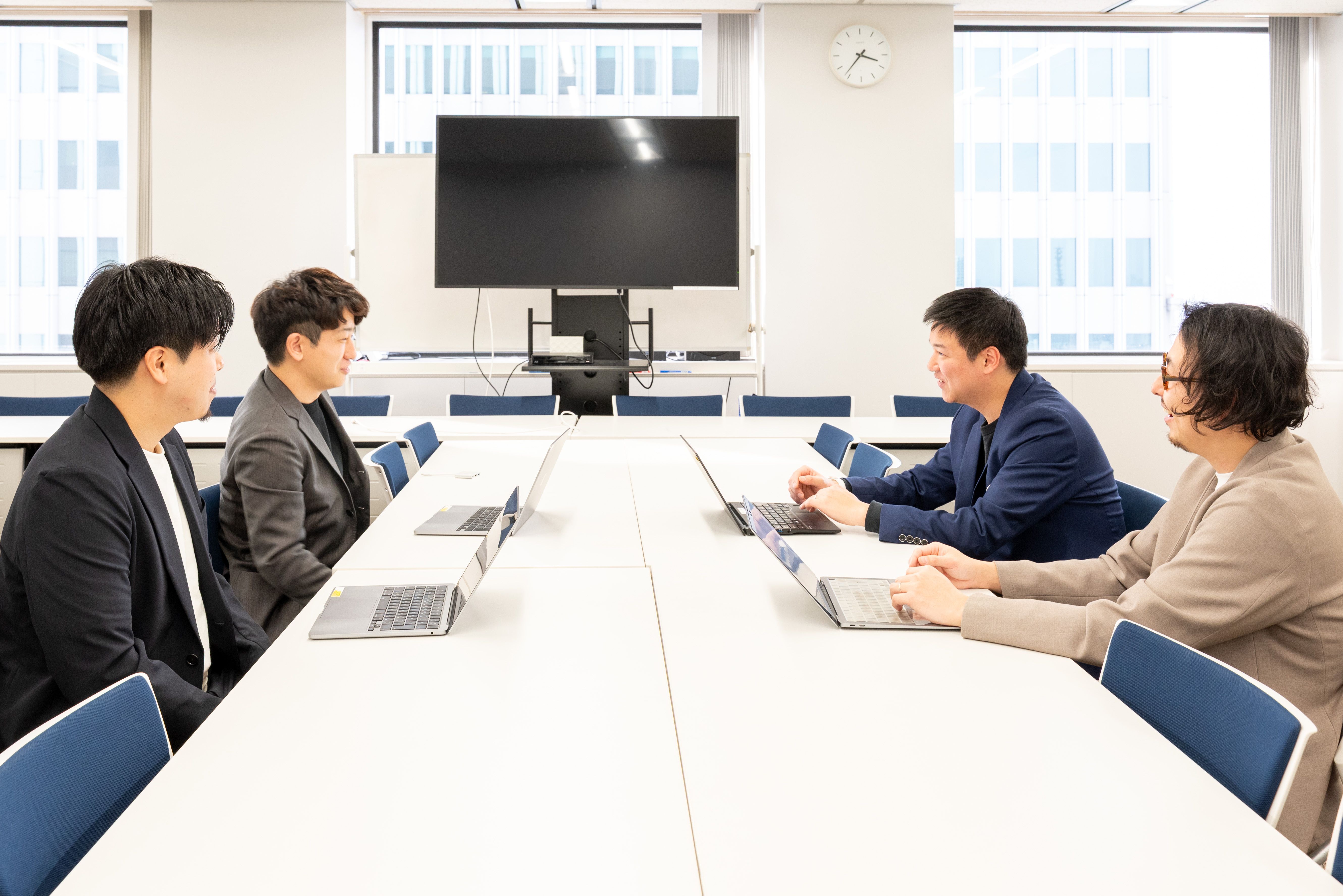ＳＯＭＰＯダイレクト損害保険株式会社「おとなの自動車保険」BOTCHAN事例インタビュー