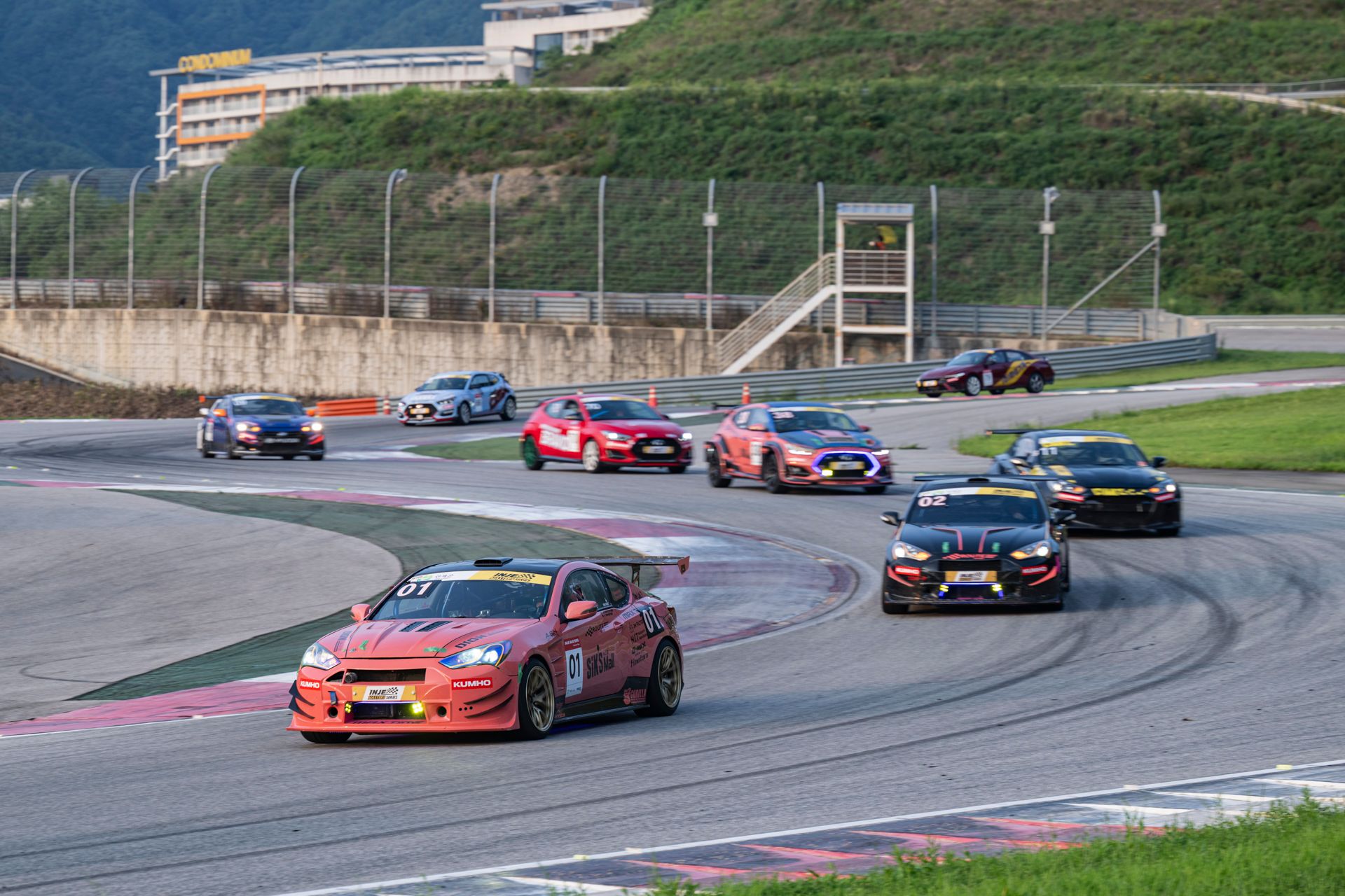 인제 GT 마스터즈 2025시즌 스타트 장면