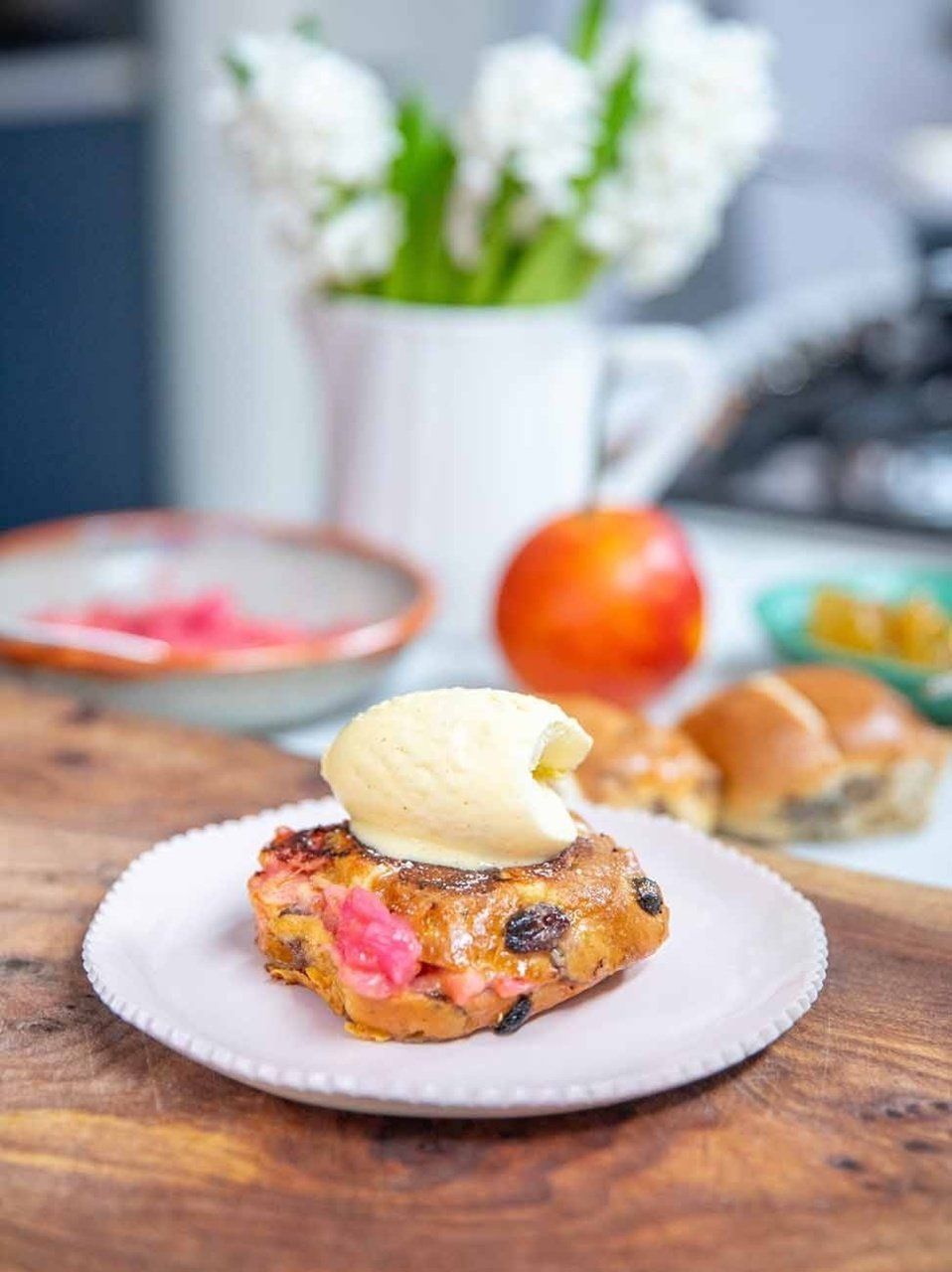Hot cross bun & rhubarb French toast