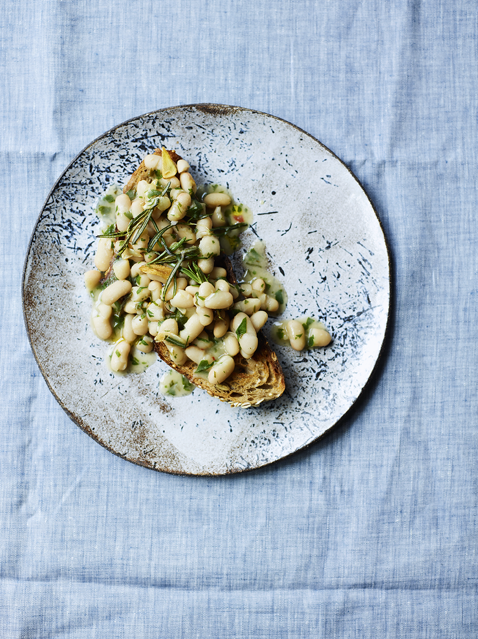 Homemade baked beans recipe | Jamie Oliver recipes