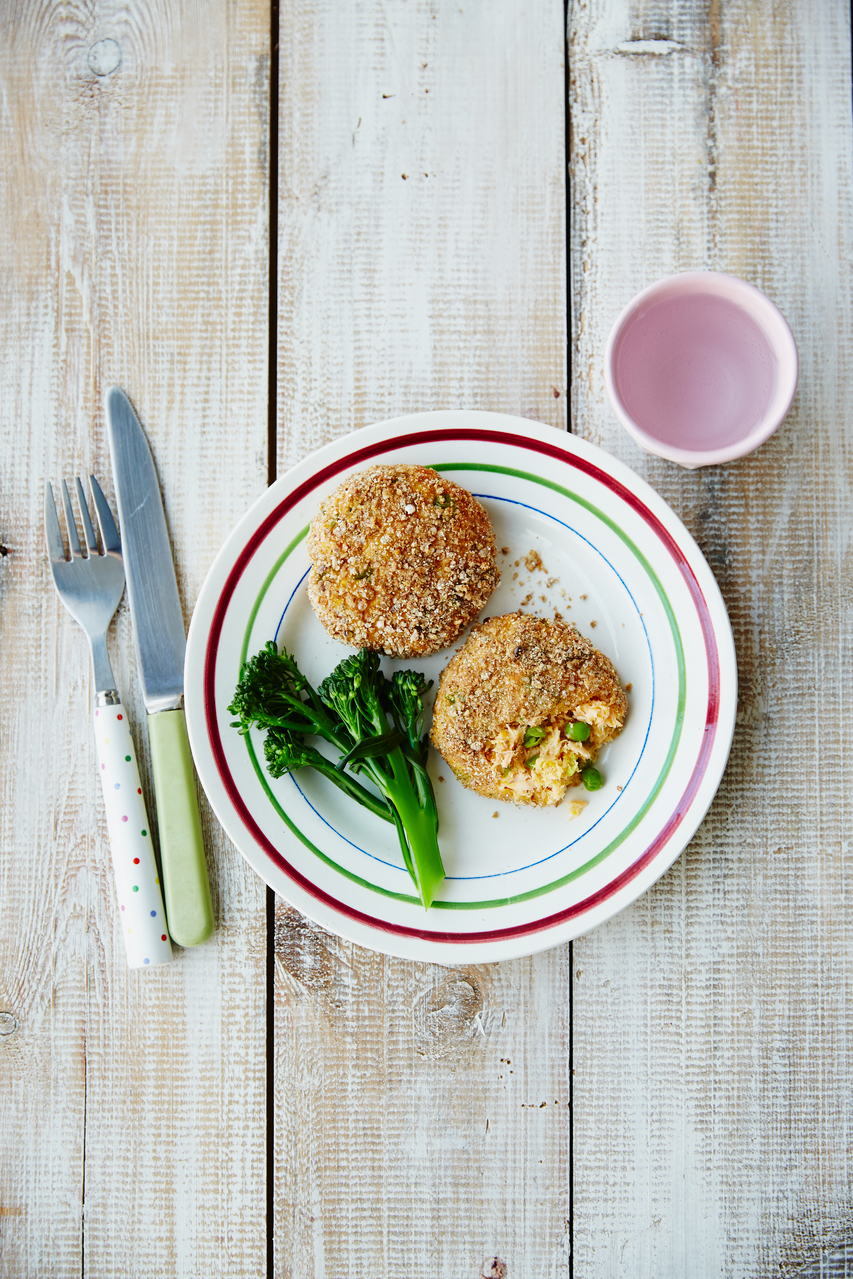 Homemade fishcake recipe | Jamieoliver.com fish recipes