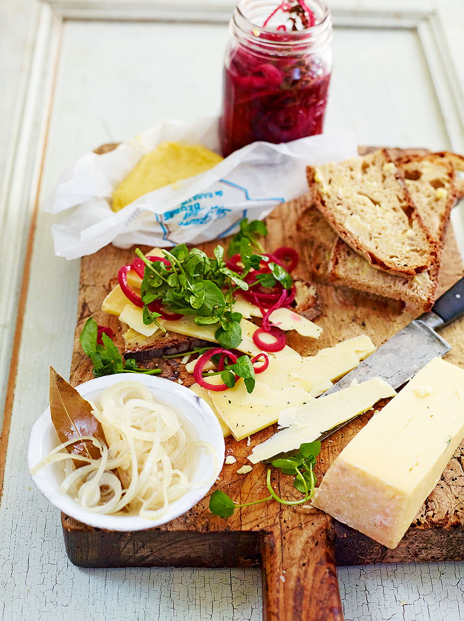 Instant pickled onions | Jamie magazine