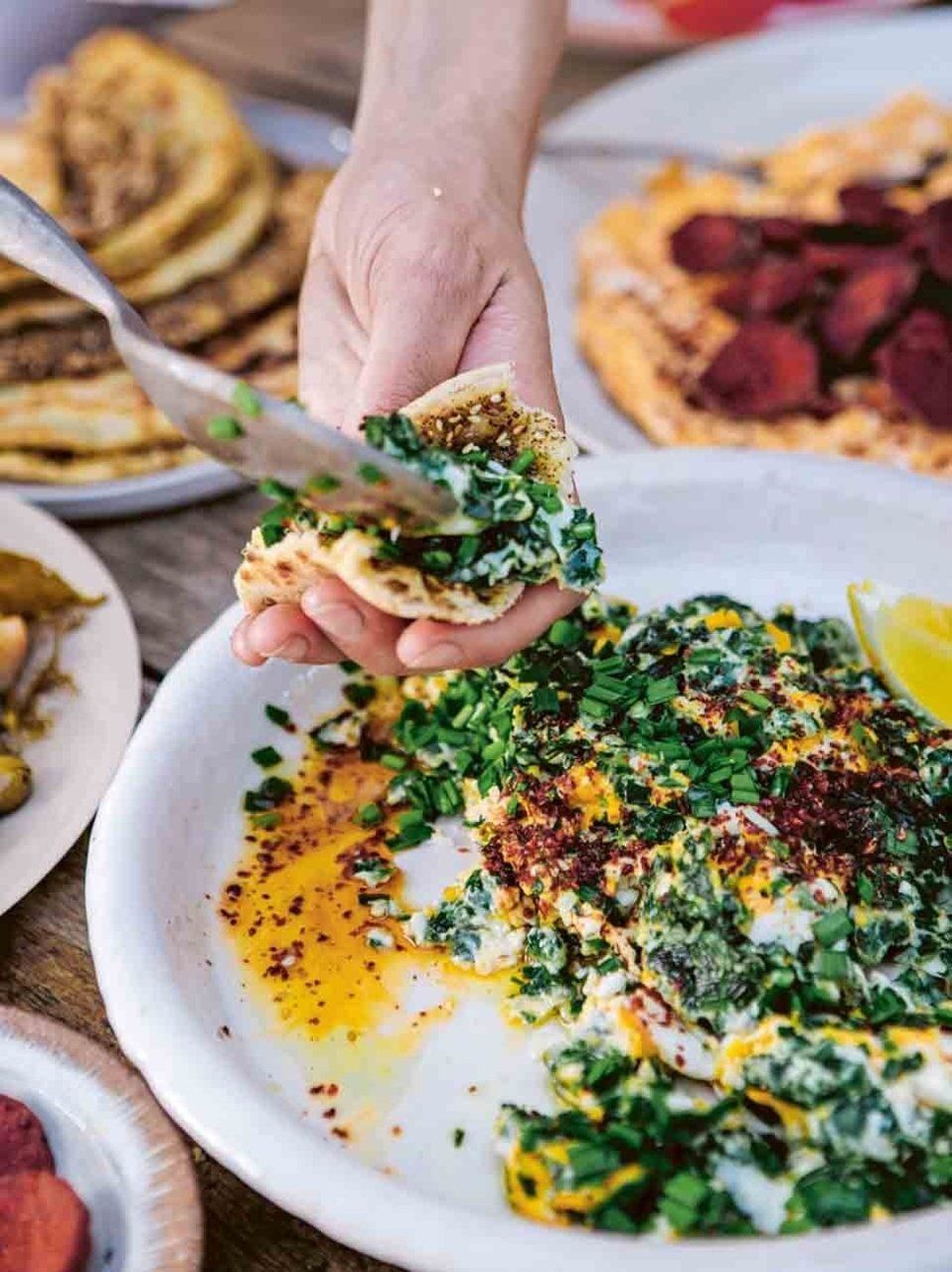 Eggs & garlic chives