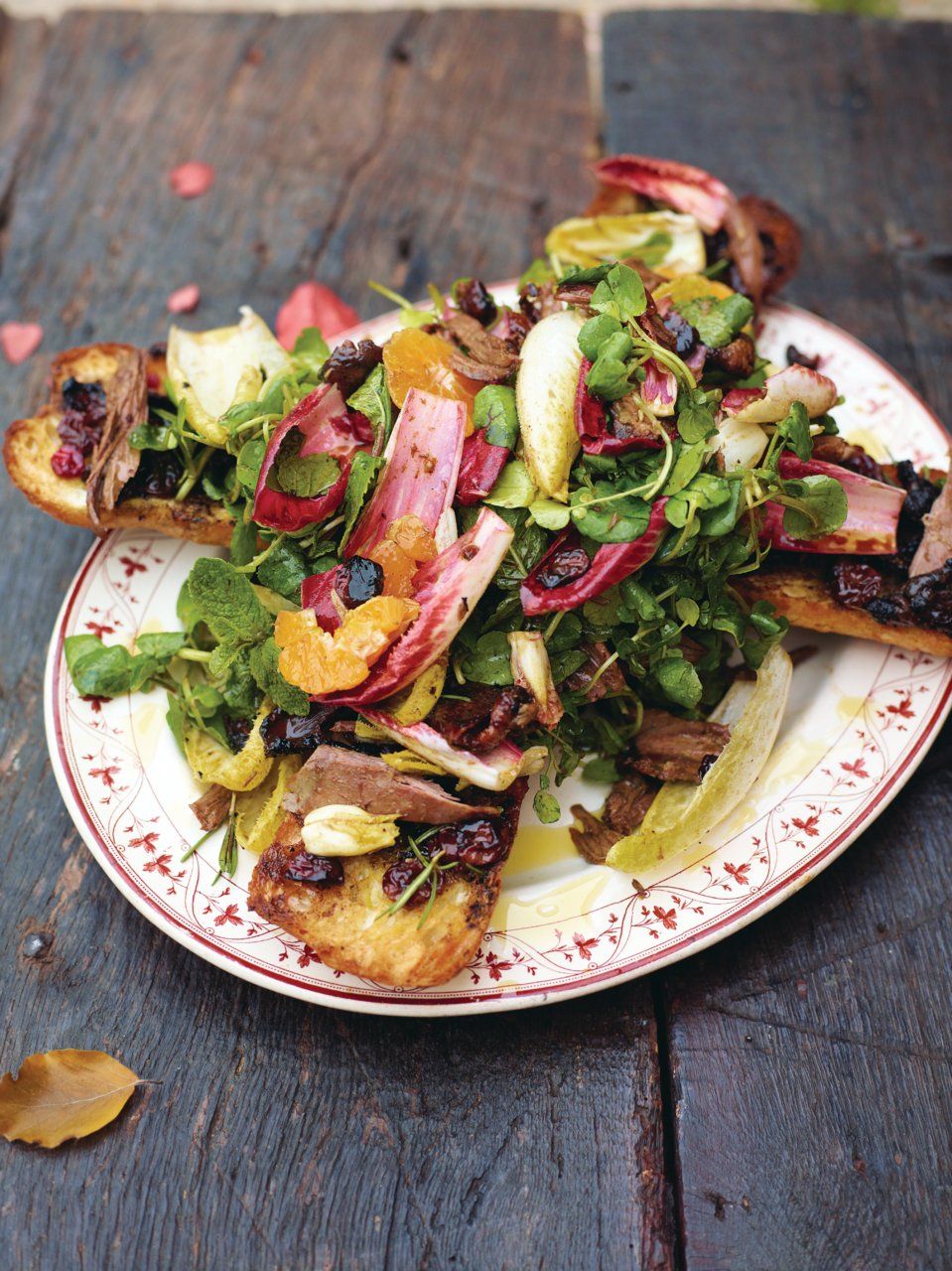 Warm crispy duck salad