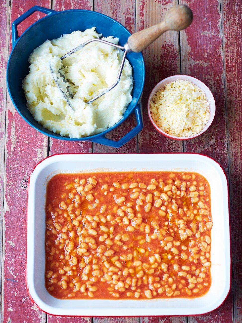 Kerryann's cheesy potato pie | Vegetables recipes | Jamie Oliver