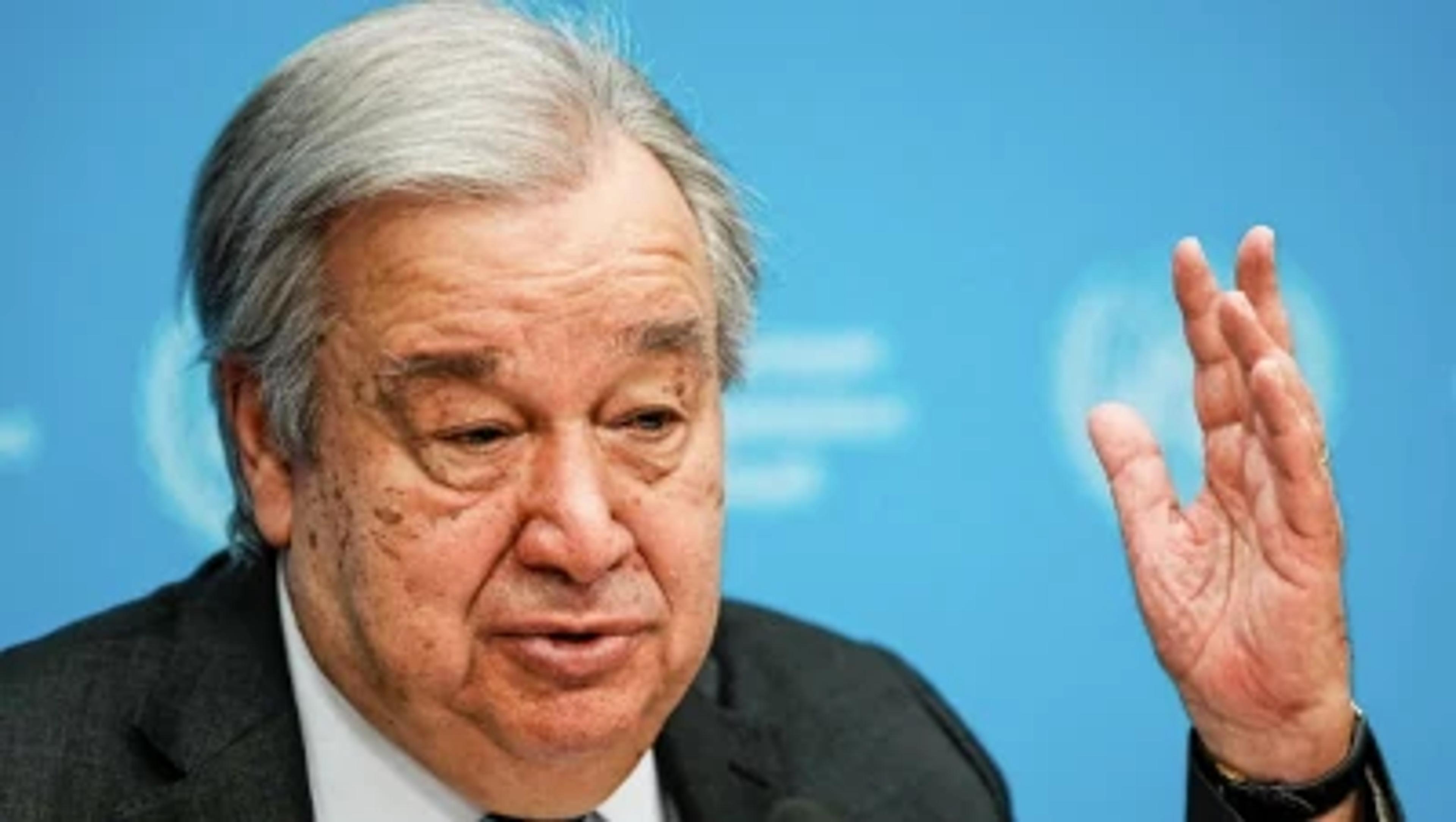 Antonio Guterres giving a speech