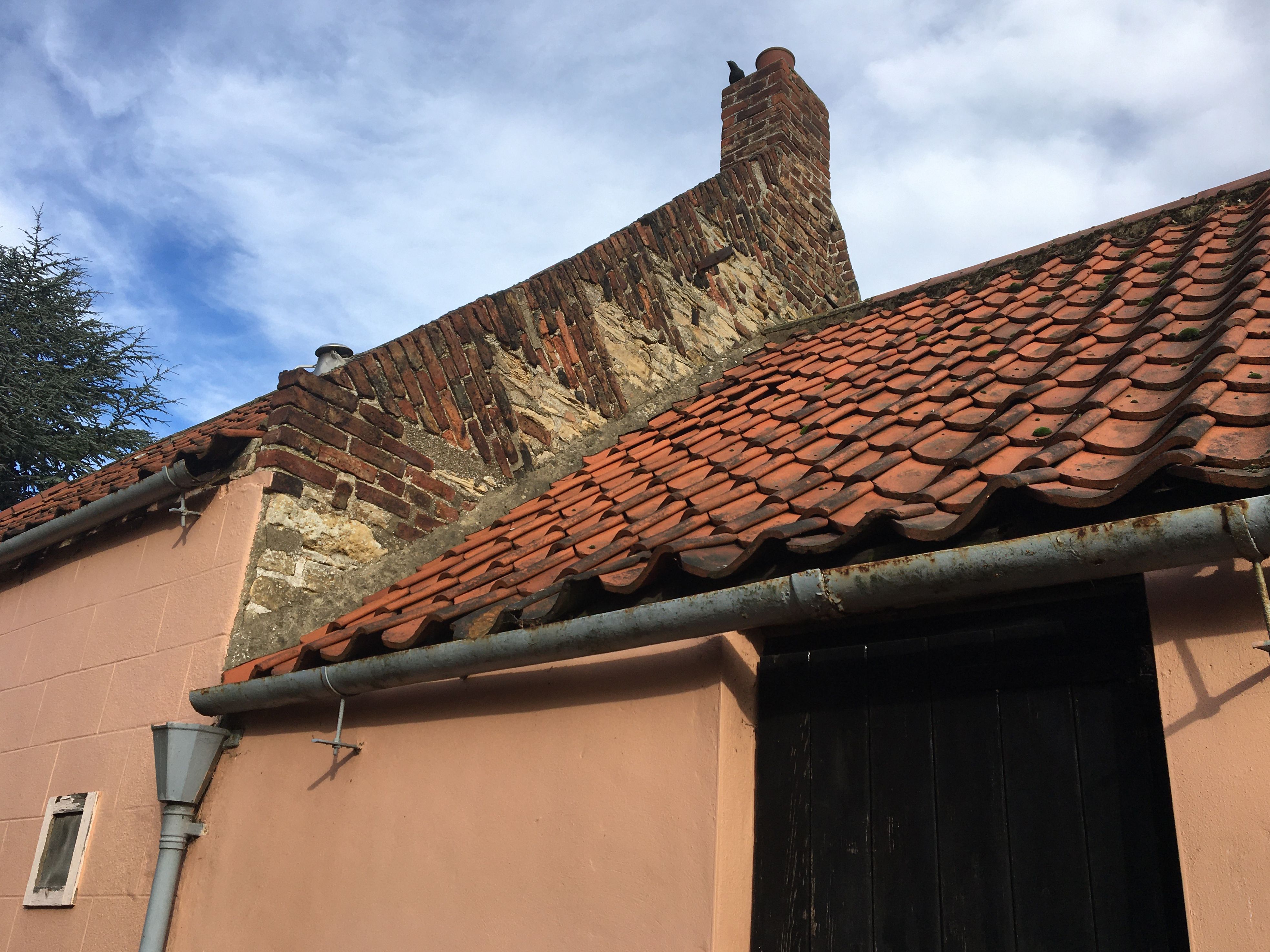 roman tiled verge detail