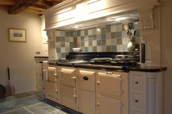 Kitchen Project 9 - Kitchen detail 7