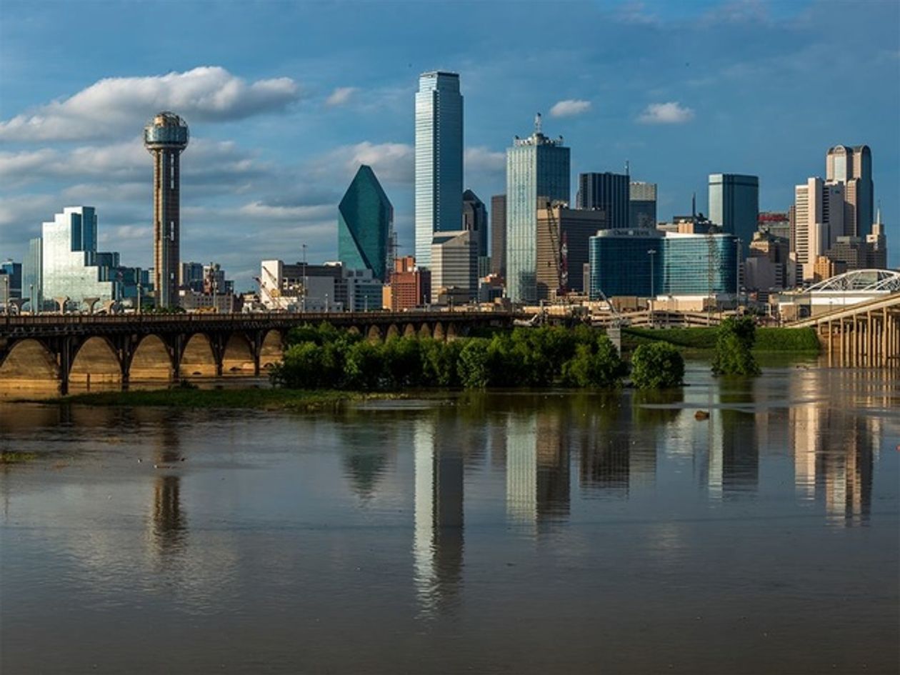 Virtual Reality Gives Glimpse Of A Future Dallas