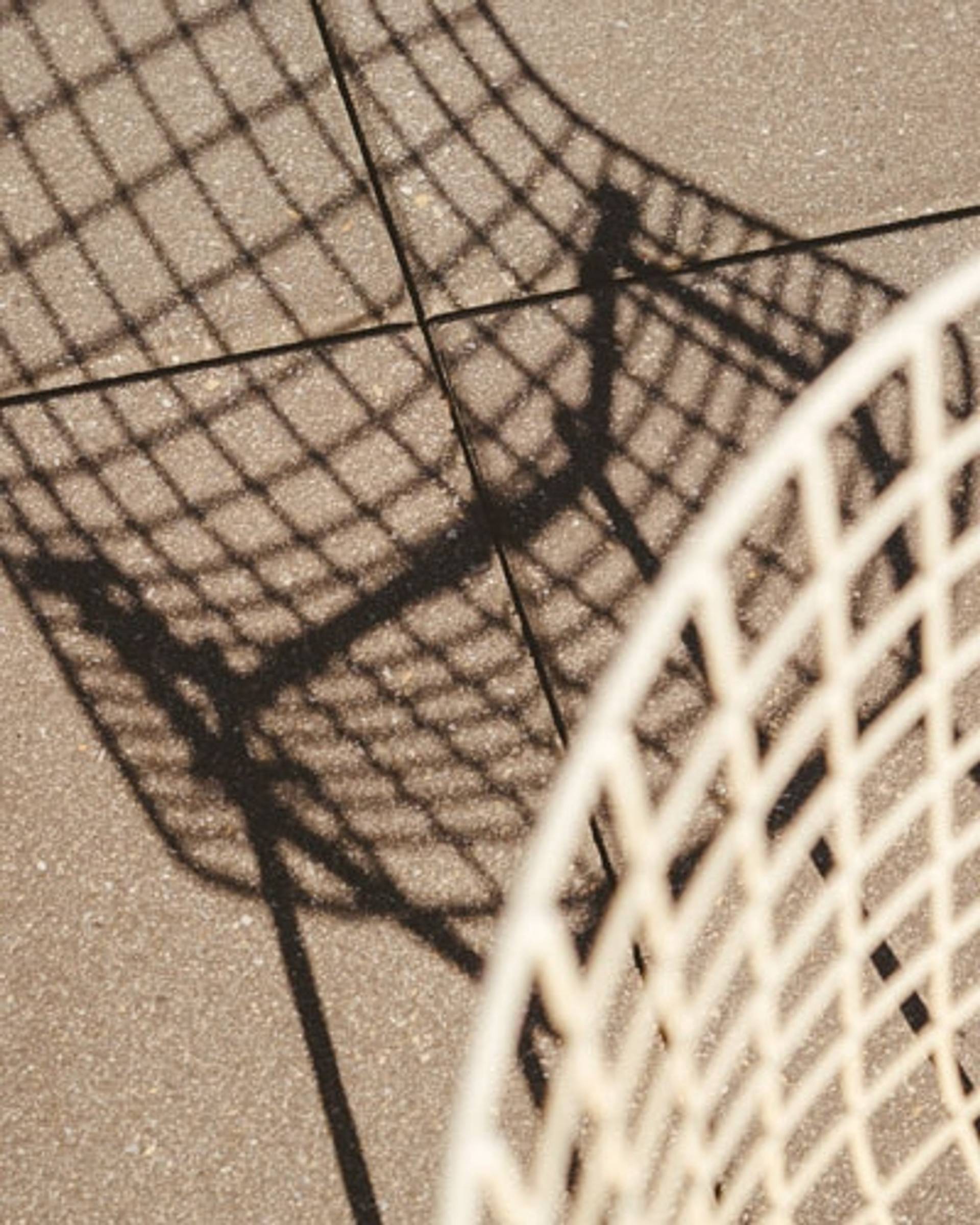 Article background