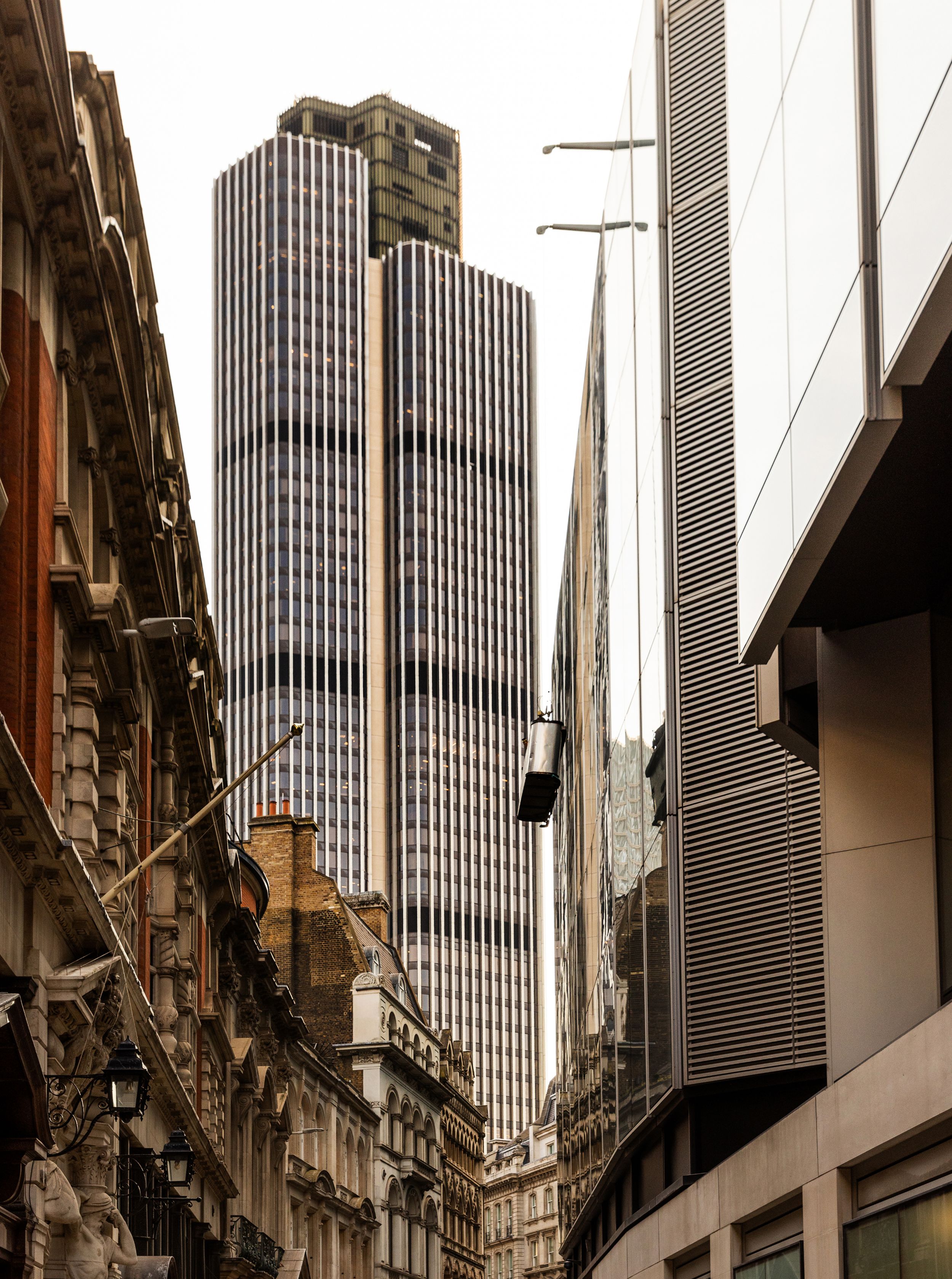 Tower 42 sits proud in the heart of the Square Mile