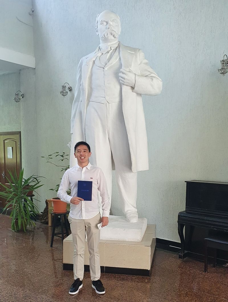 Самугаер Накисбек