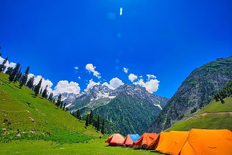 Current Weather in Kashmir featuring Pahalgam valley in spring season